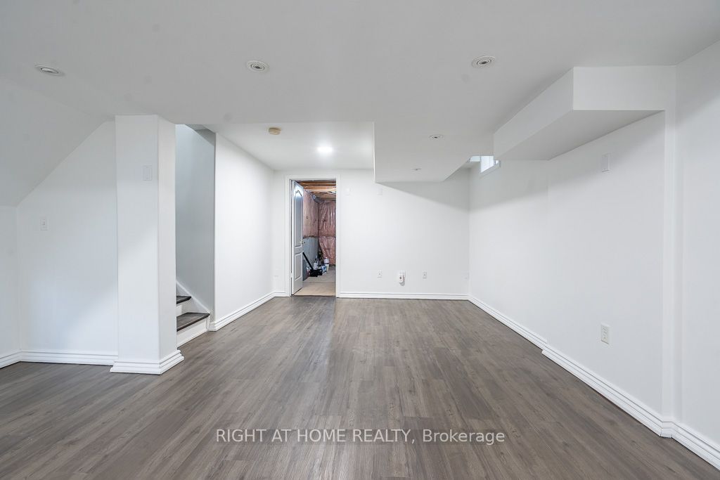 27 Panorama Way Property Photo 30