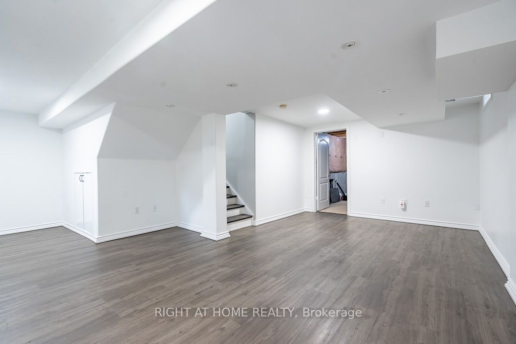27 Panorama Way Property Photo 31