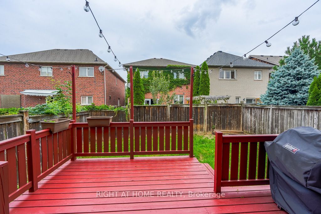 27 Panorama Way Property Photo 37