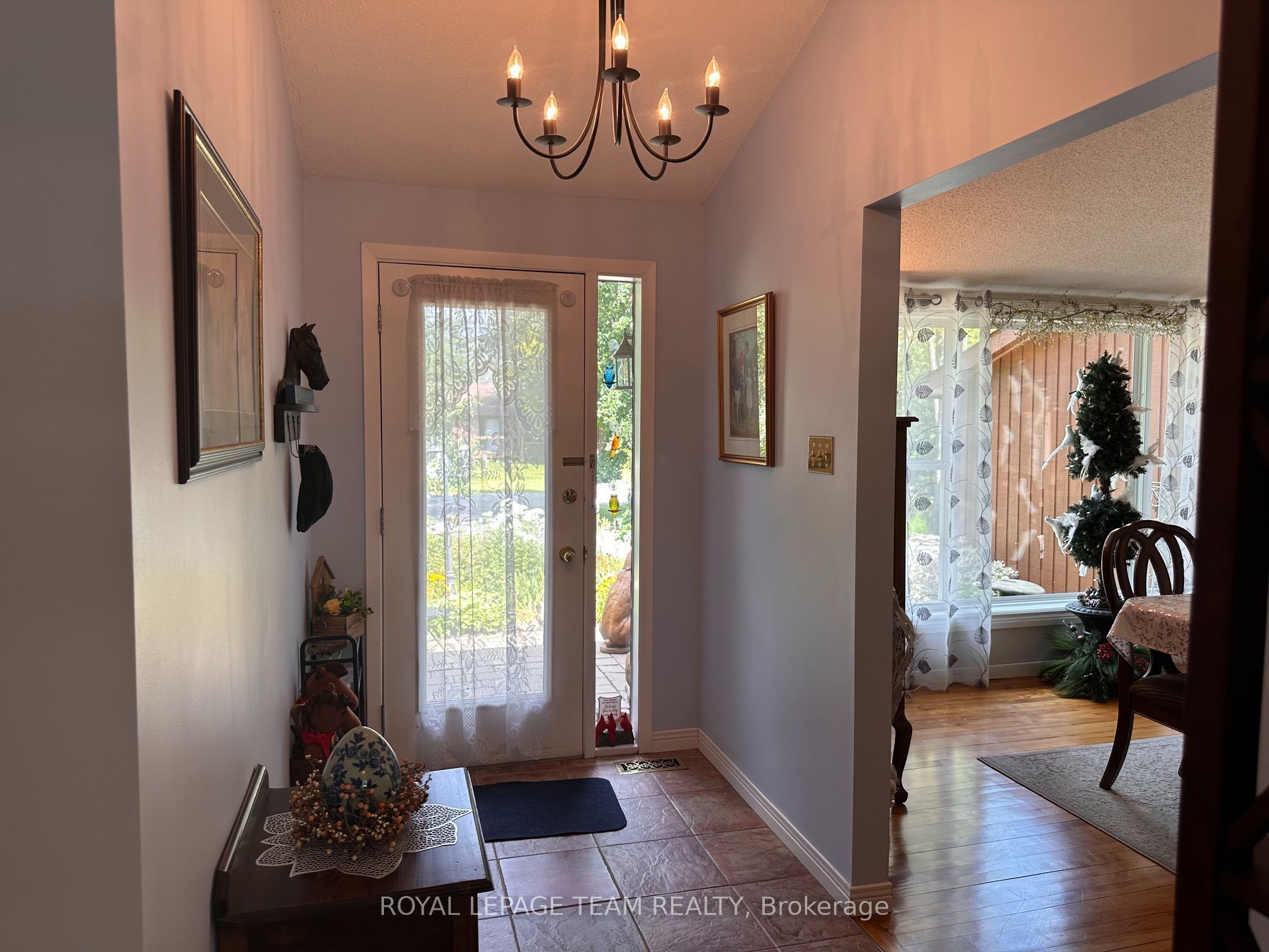 1663 Christina Crescent Property Photo 4