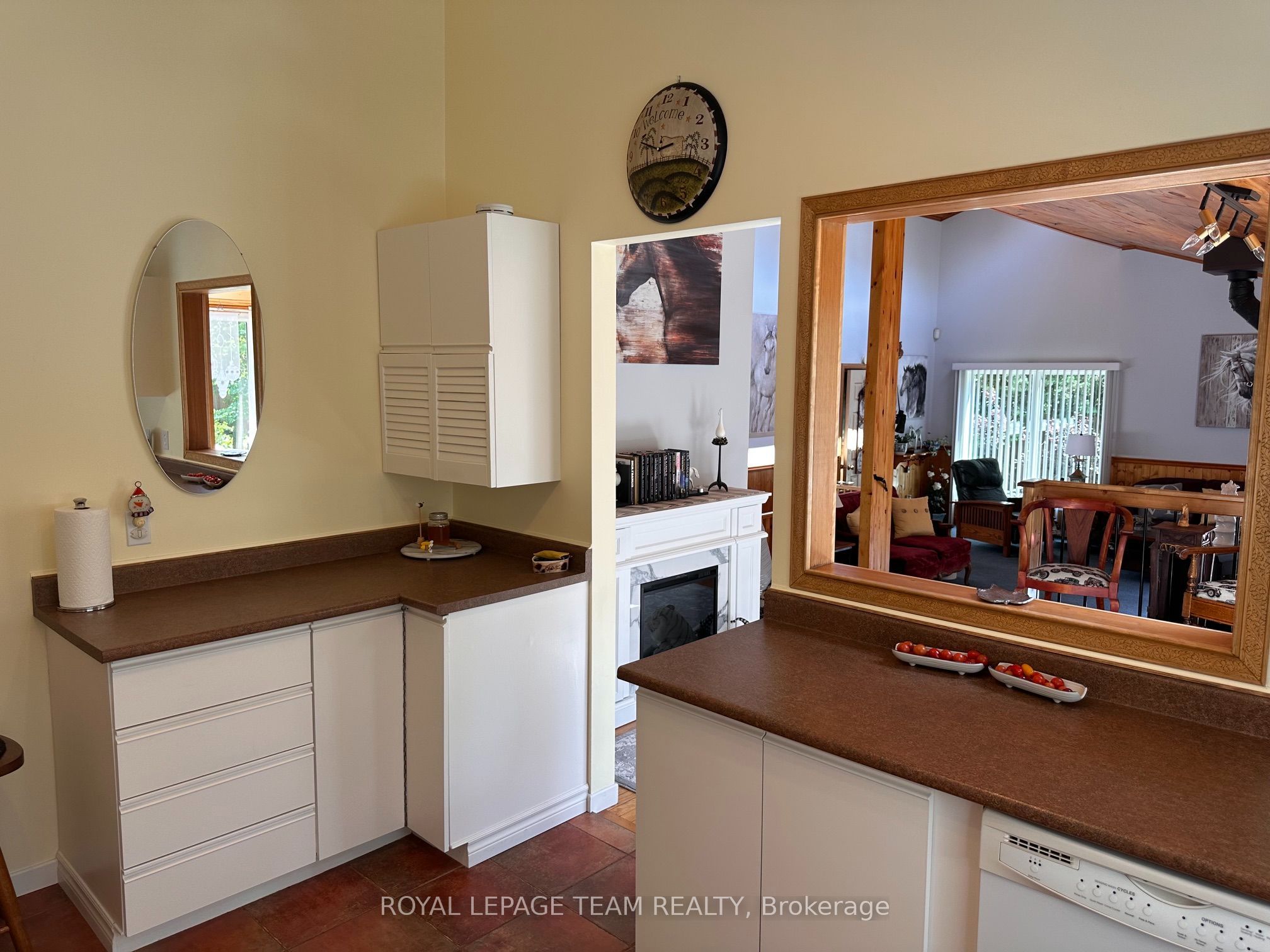 1663 Christina Crescent Property Photo 8
