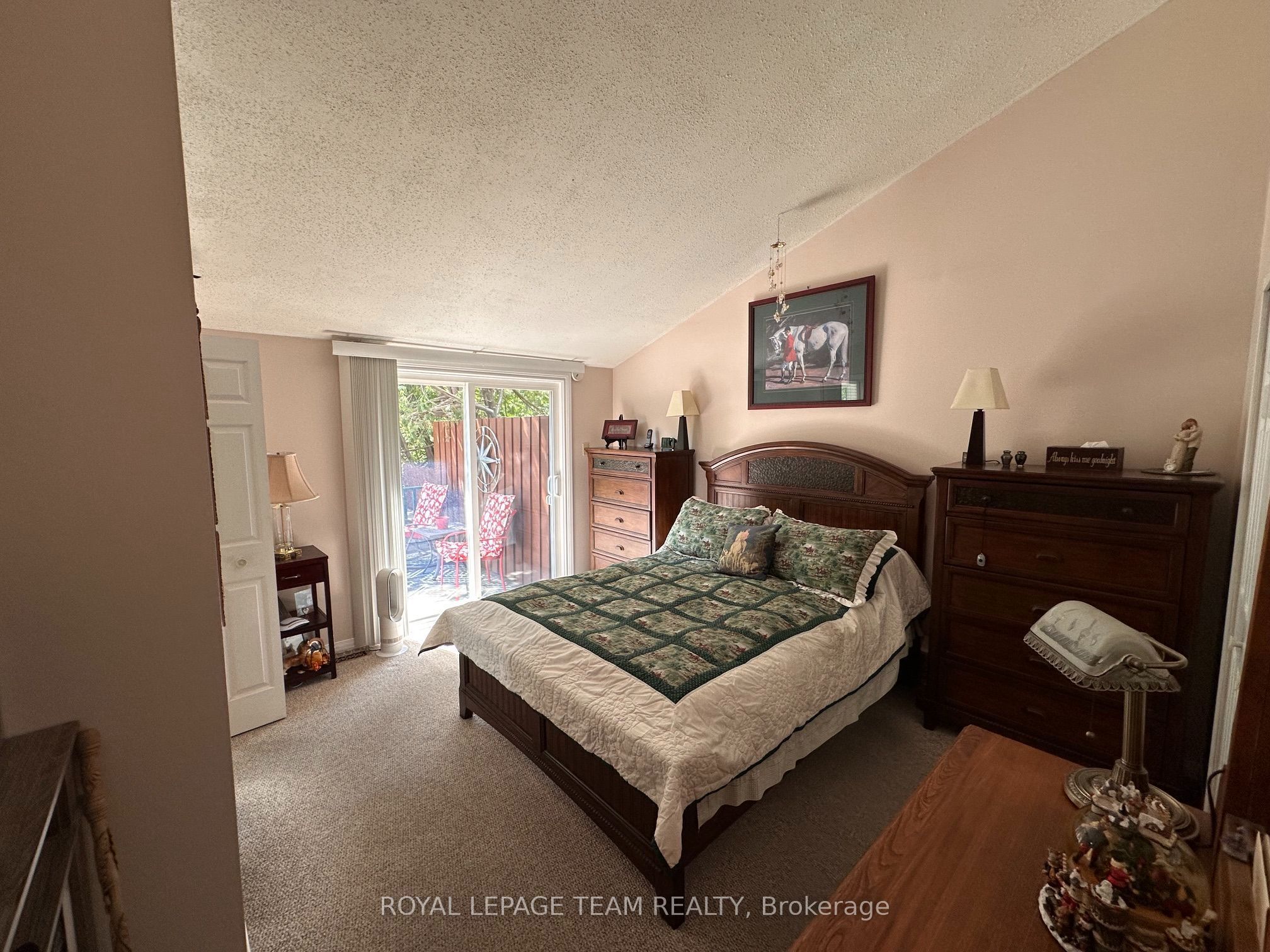 1663 Christina Crescent Property Photo 22