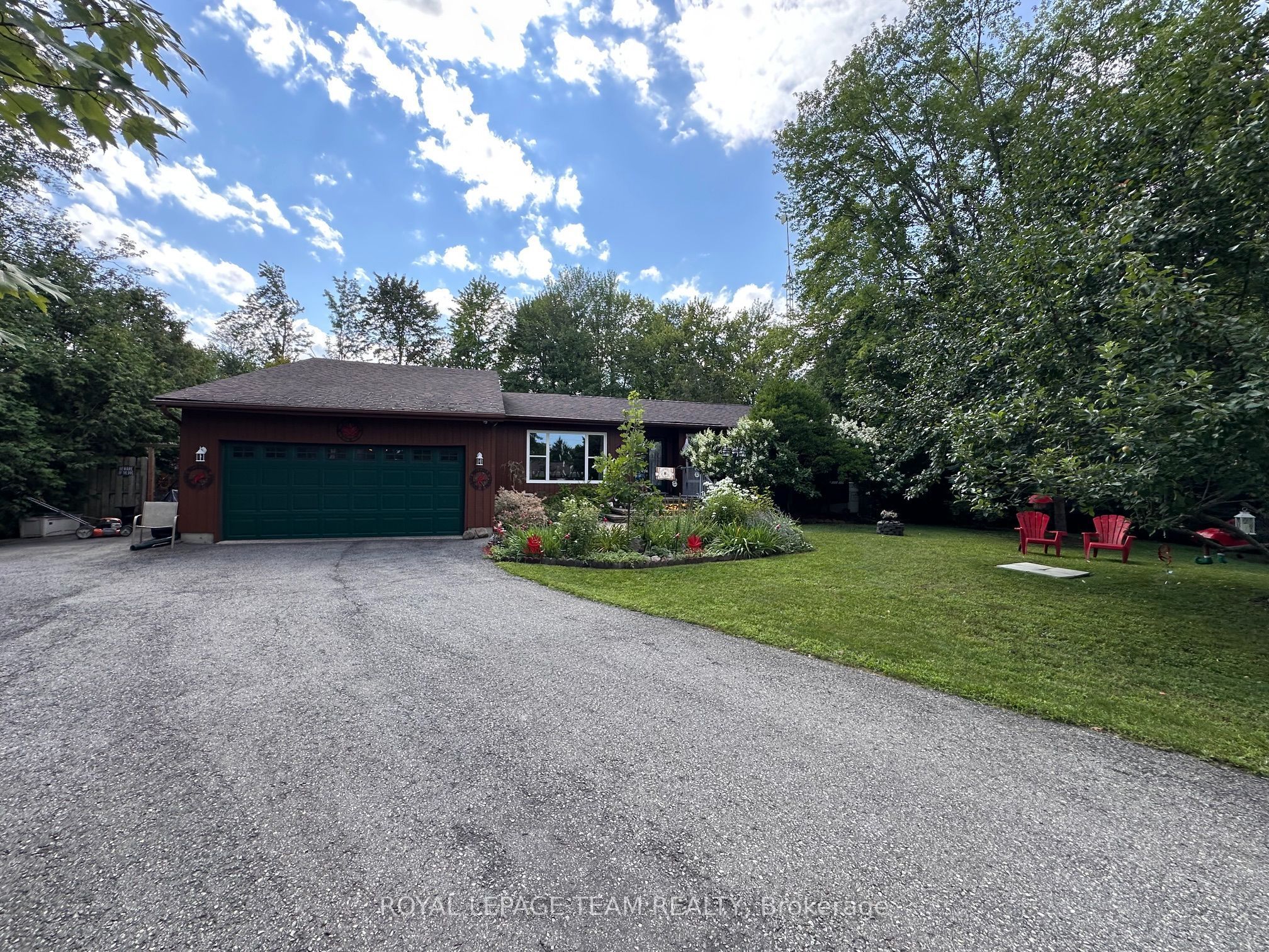 1663 Christina Crescent Property Photo 39