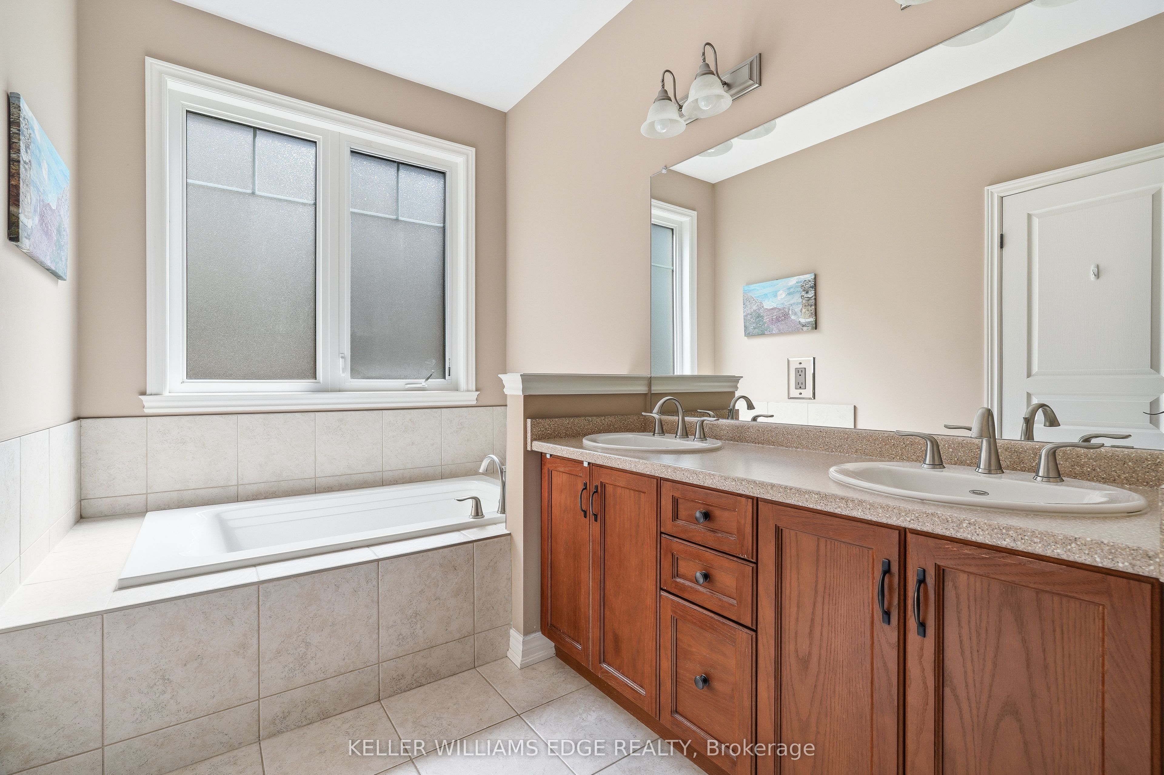 31 Streamside Drive Property Photo 11