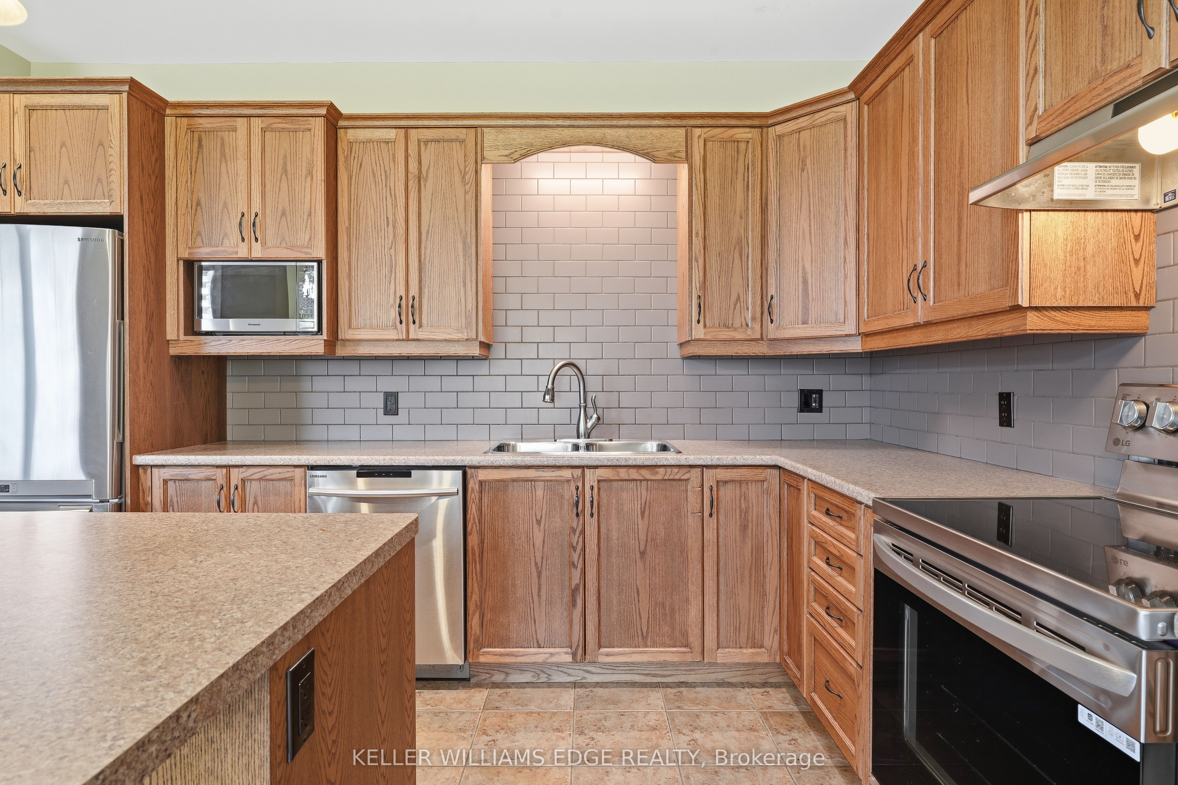 31 Streamside Drive Property Photo 20