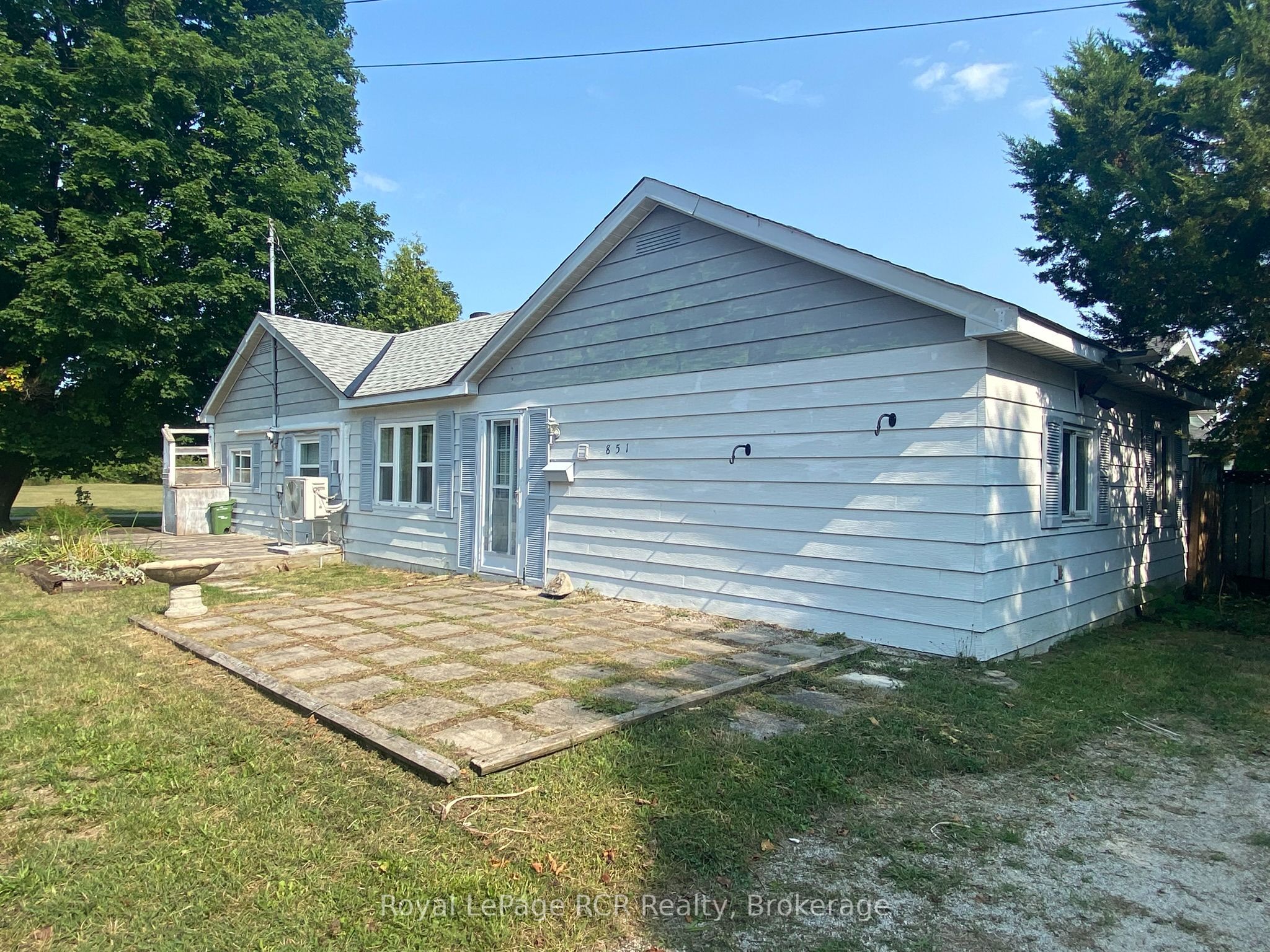 1851 5th Avenue E Property Photo 5