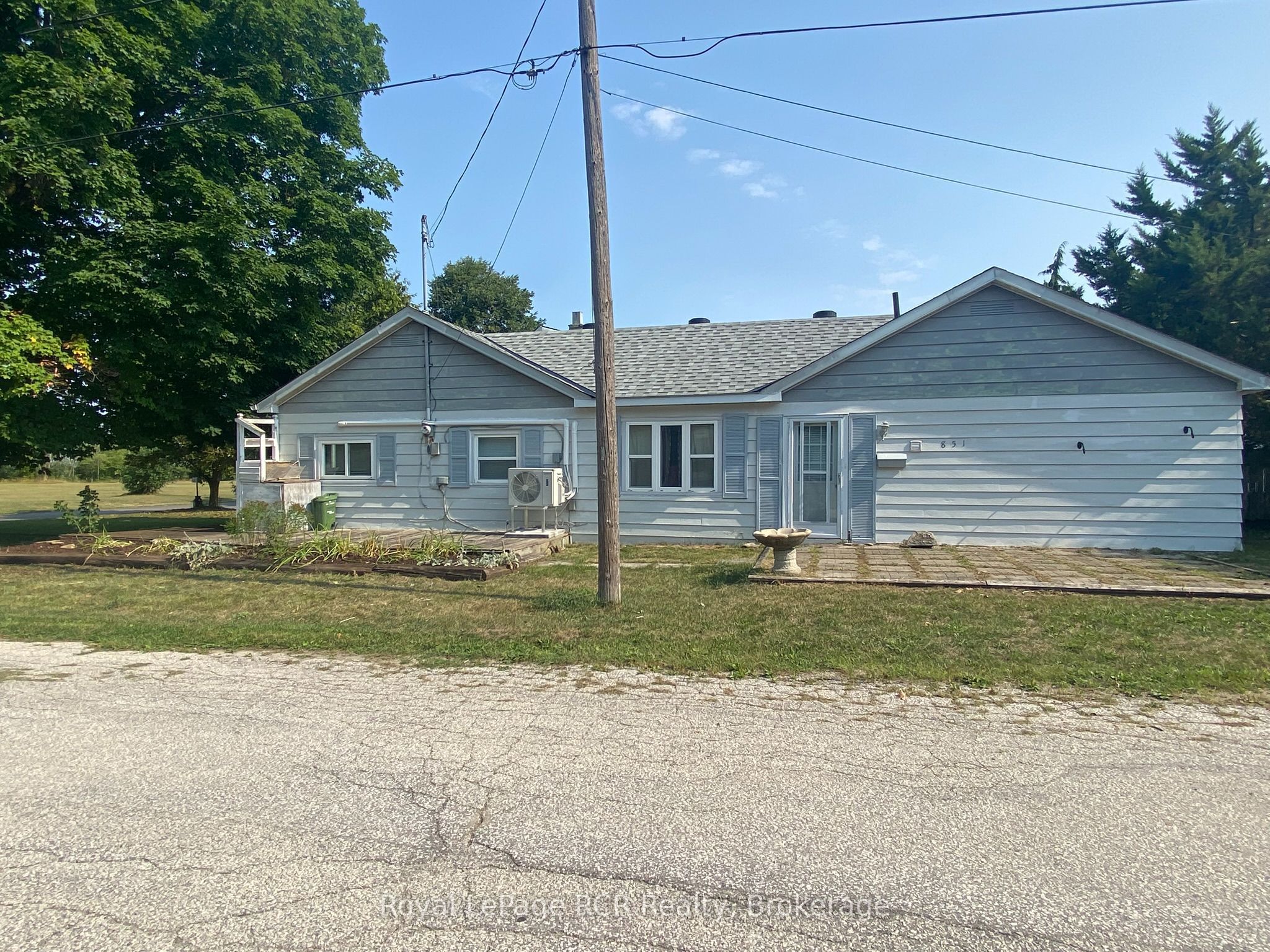 1851 5th Avenue E Property Photo 8