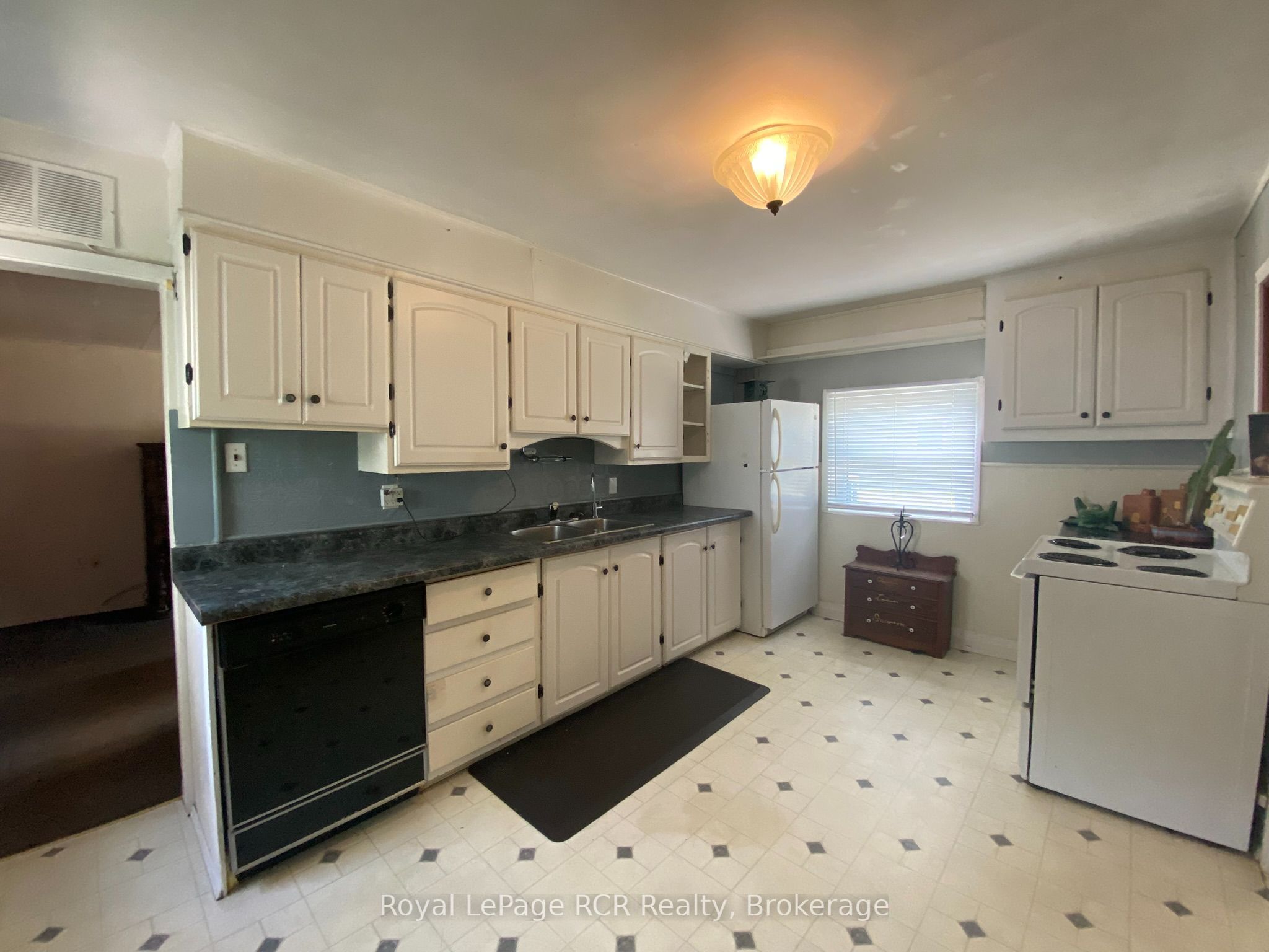 1851 5th Avenue E Property Photo 13