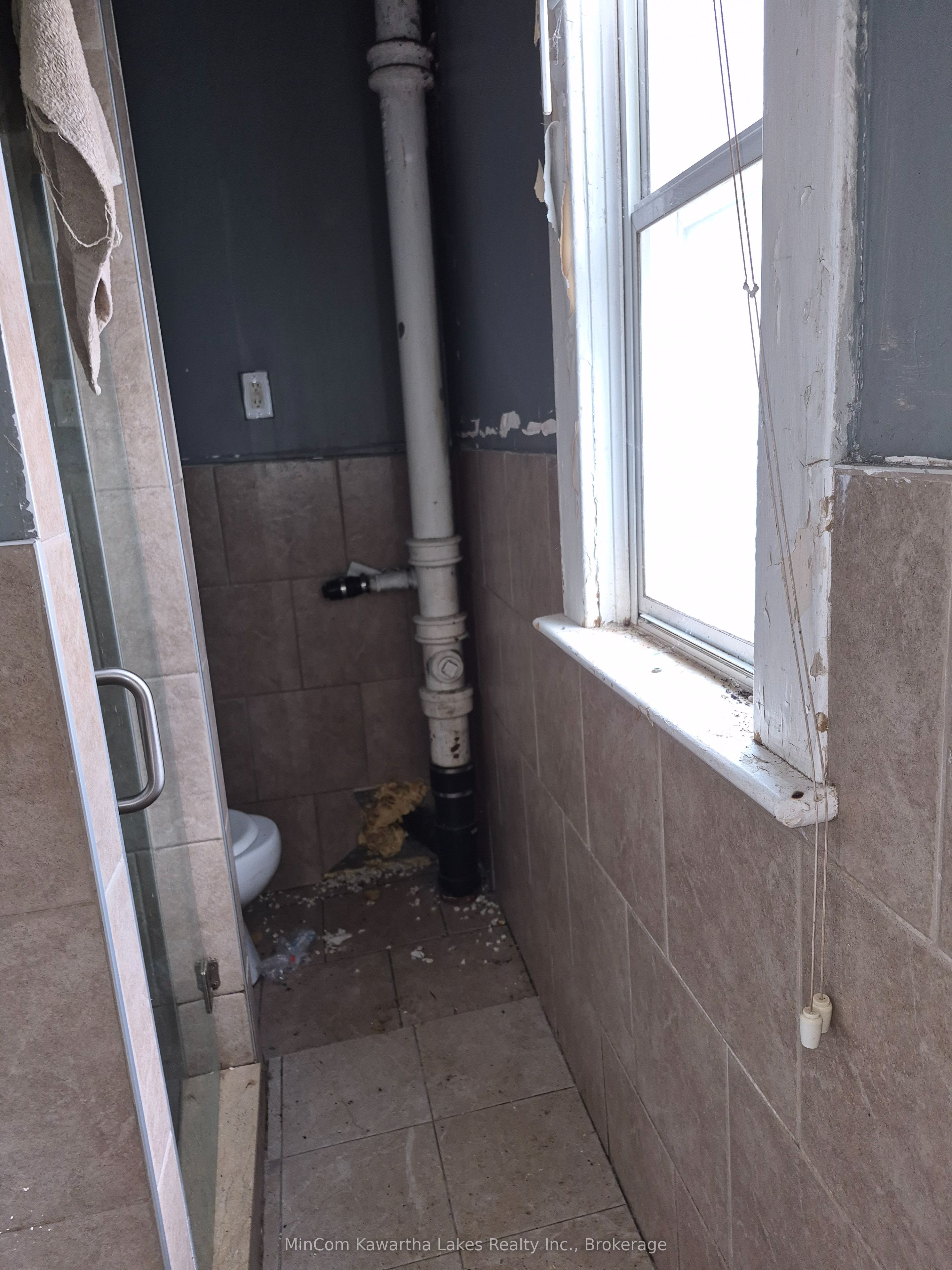 467 Albert Street Property Photo 13