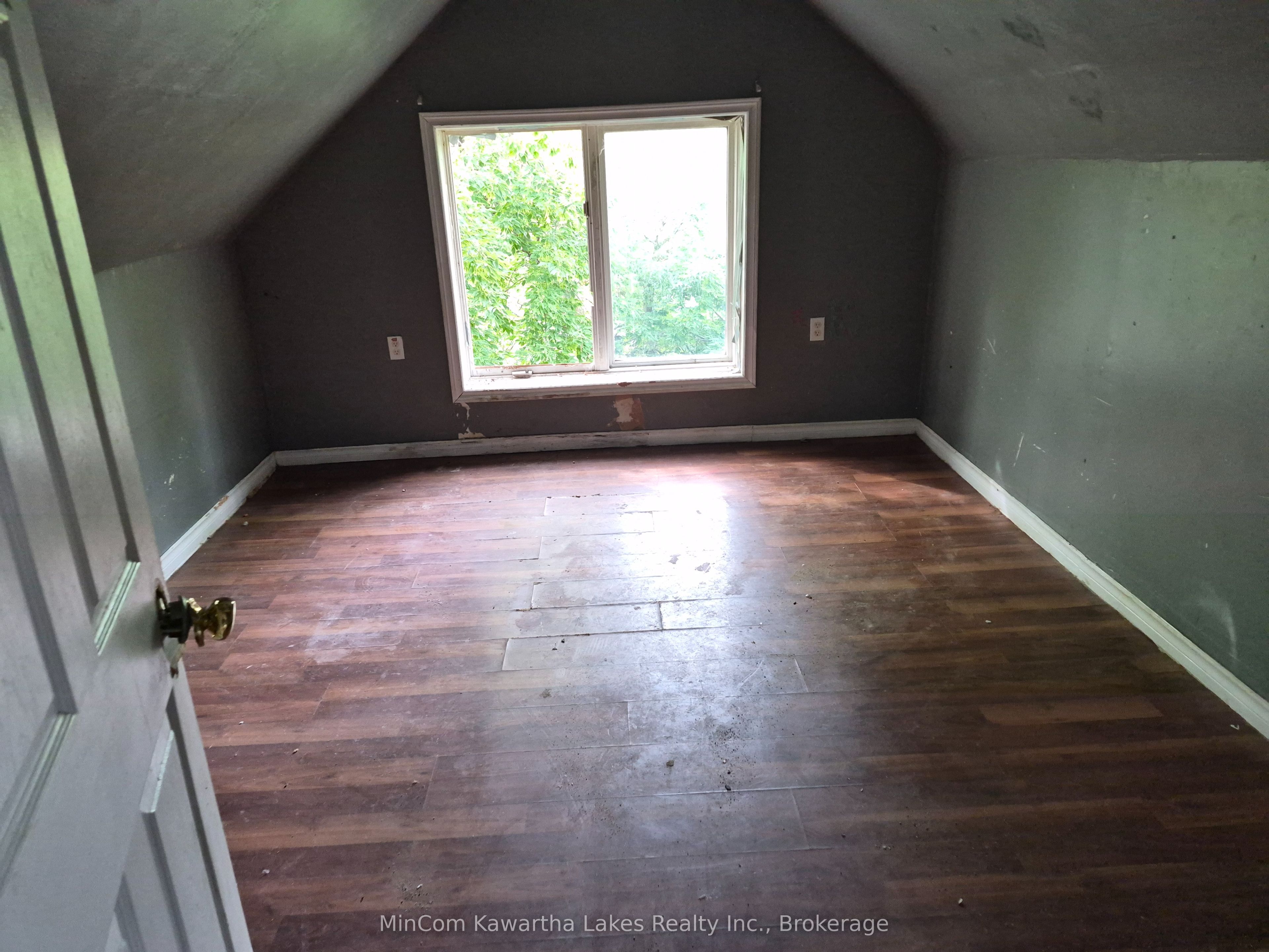 467 Albert Street Property Photo 20