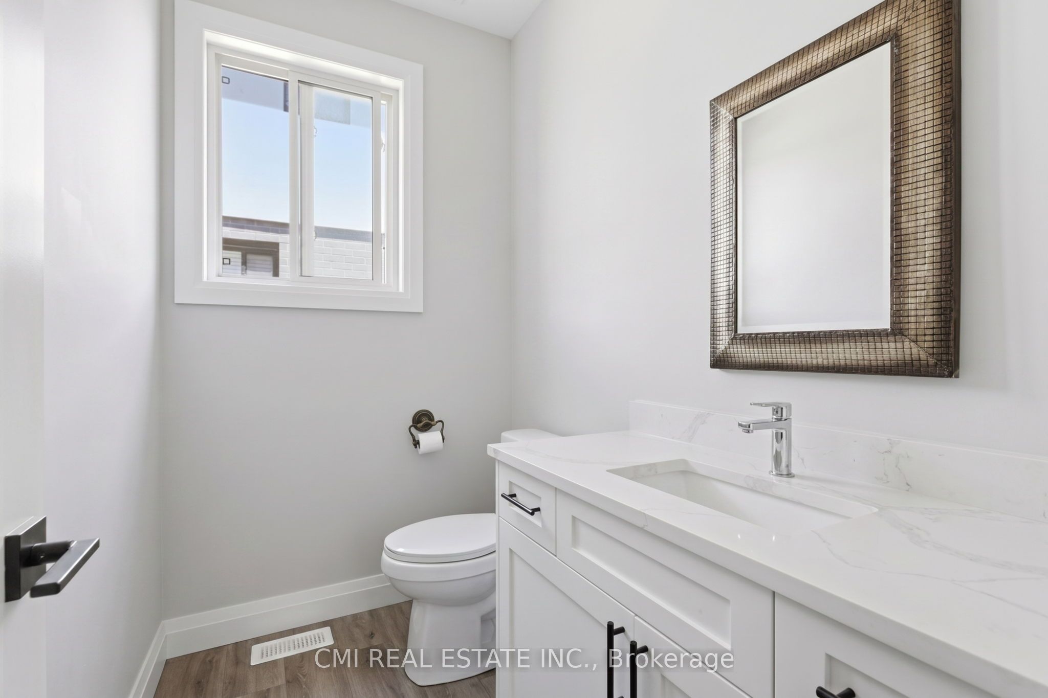93 Eagle Street 10b Property Photo 31