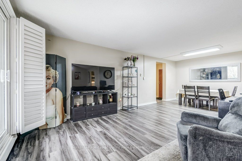 6 Shettleston Drive 302 Property Photo 12