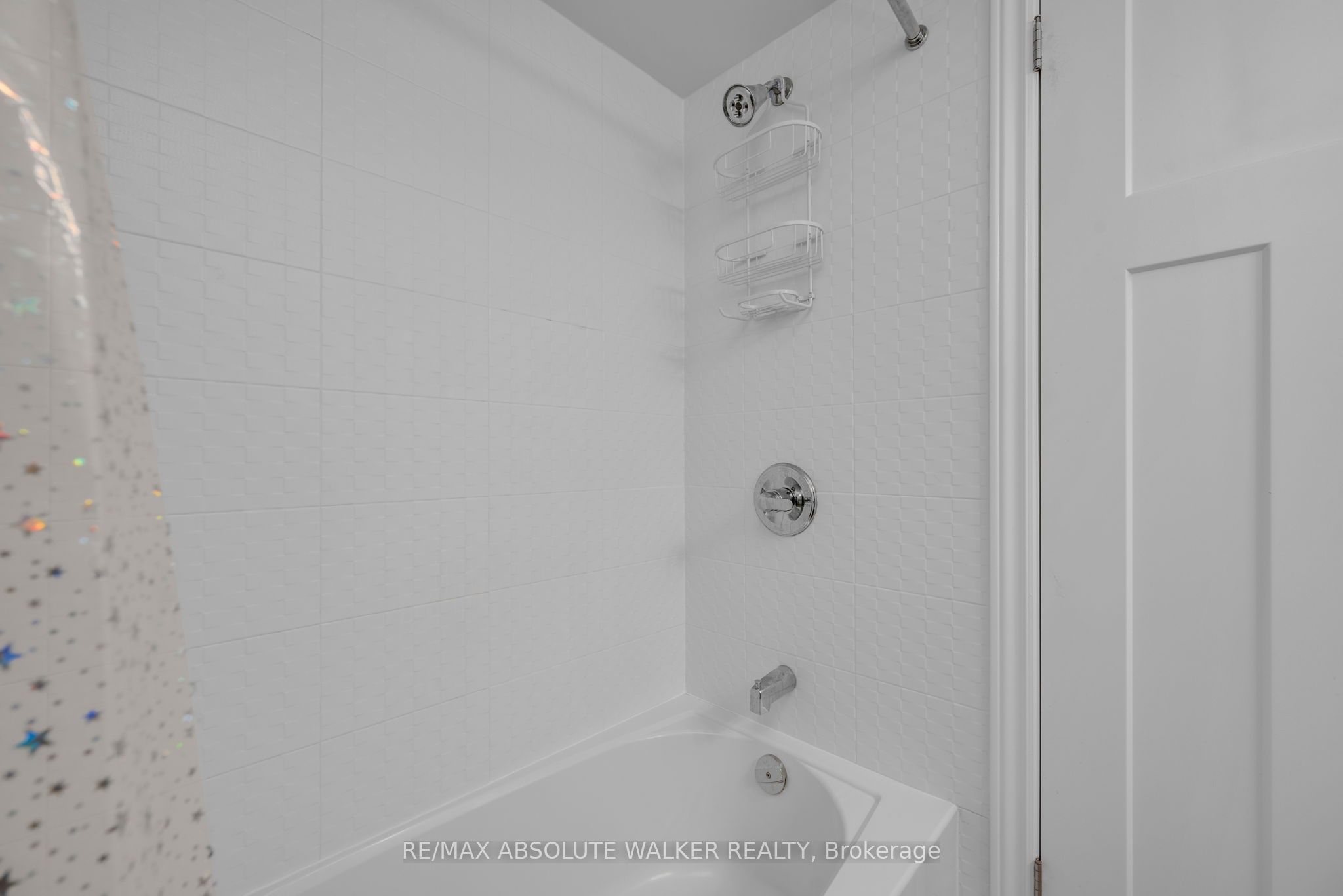 2414 Esprit Drive Property Photo 21
