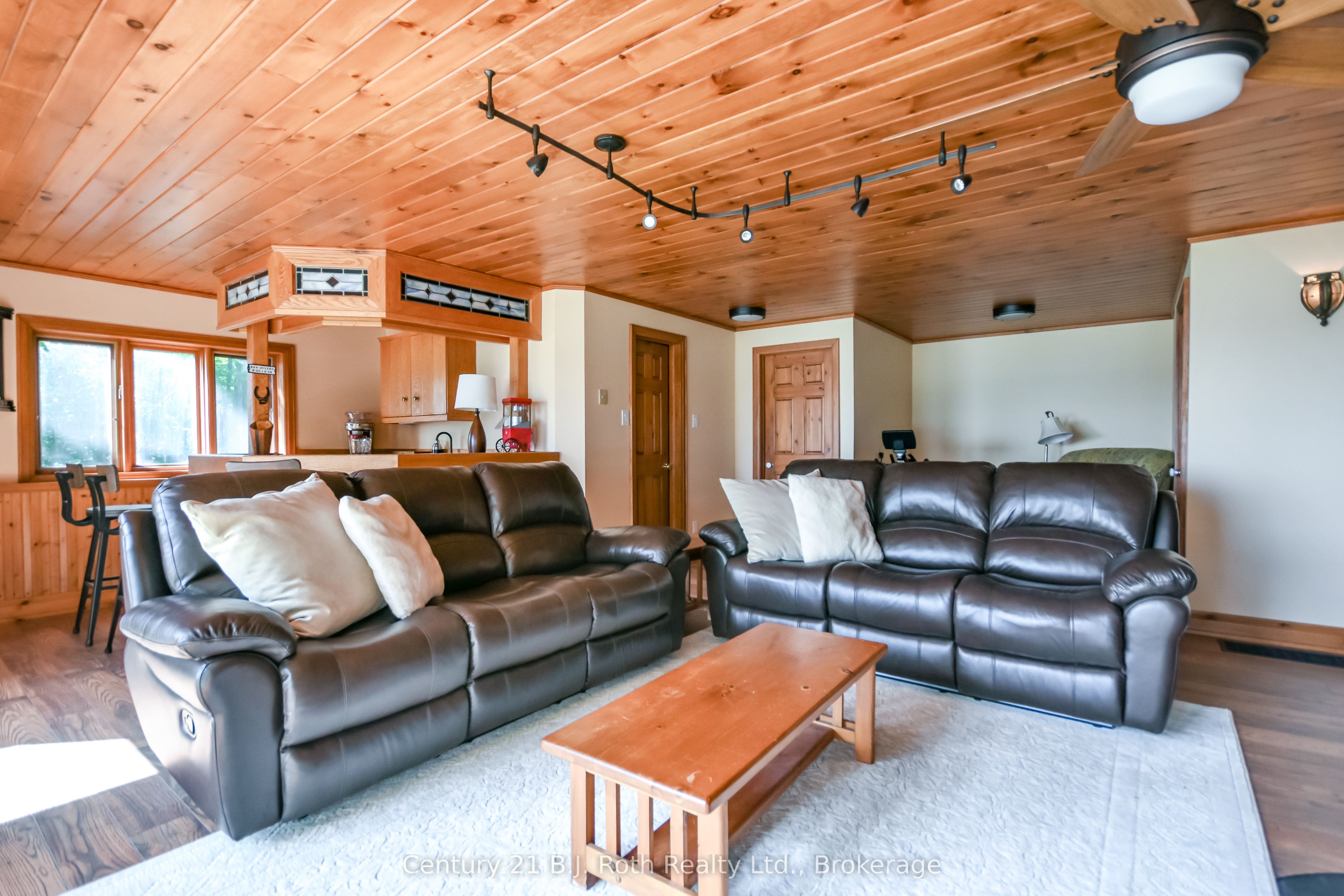 89 Mccrackin Avenue Property Photo 33