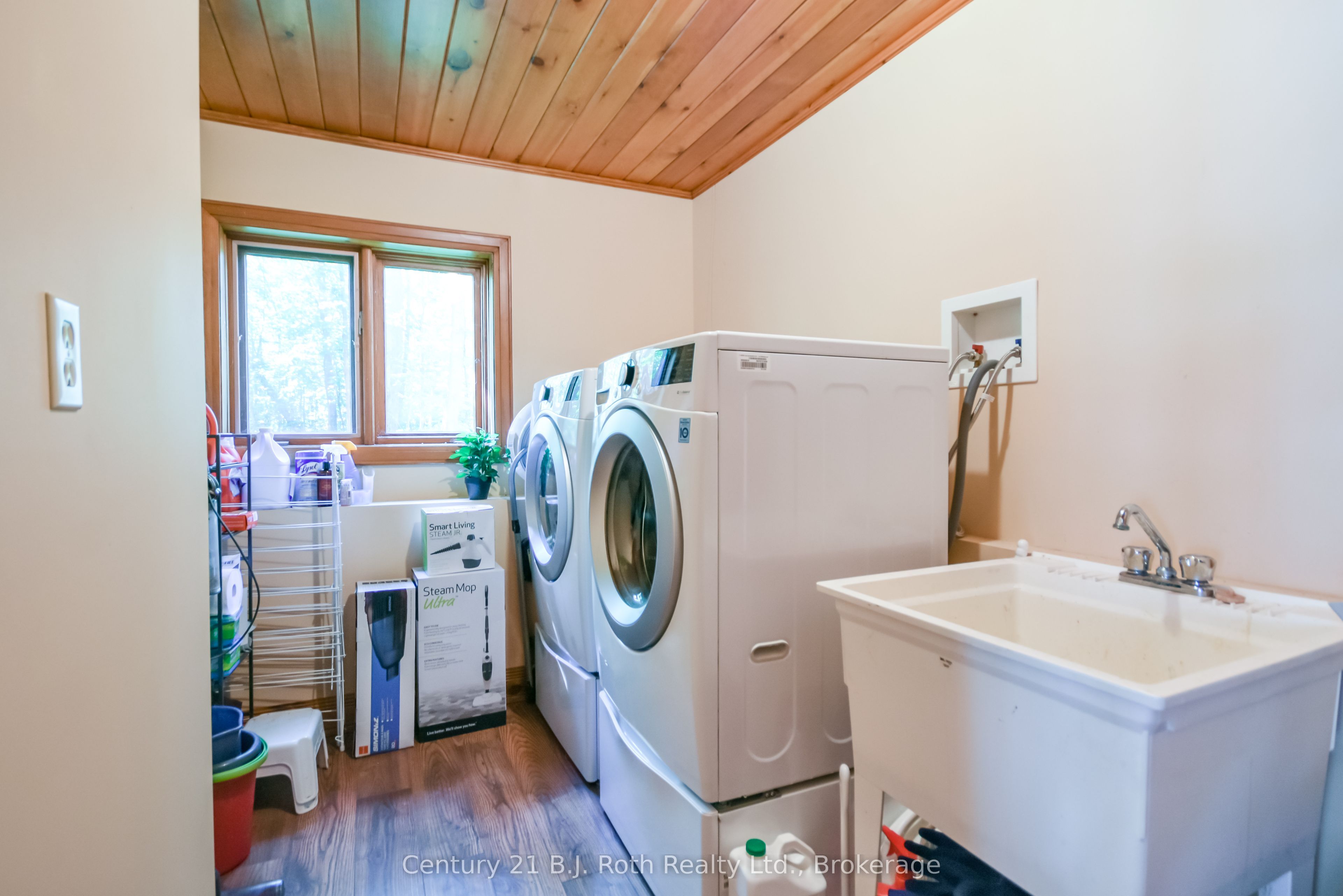 89 Mccrackin Avenue Property Photo 38