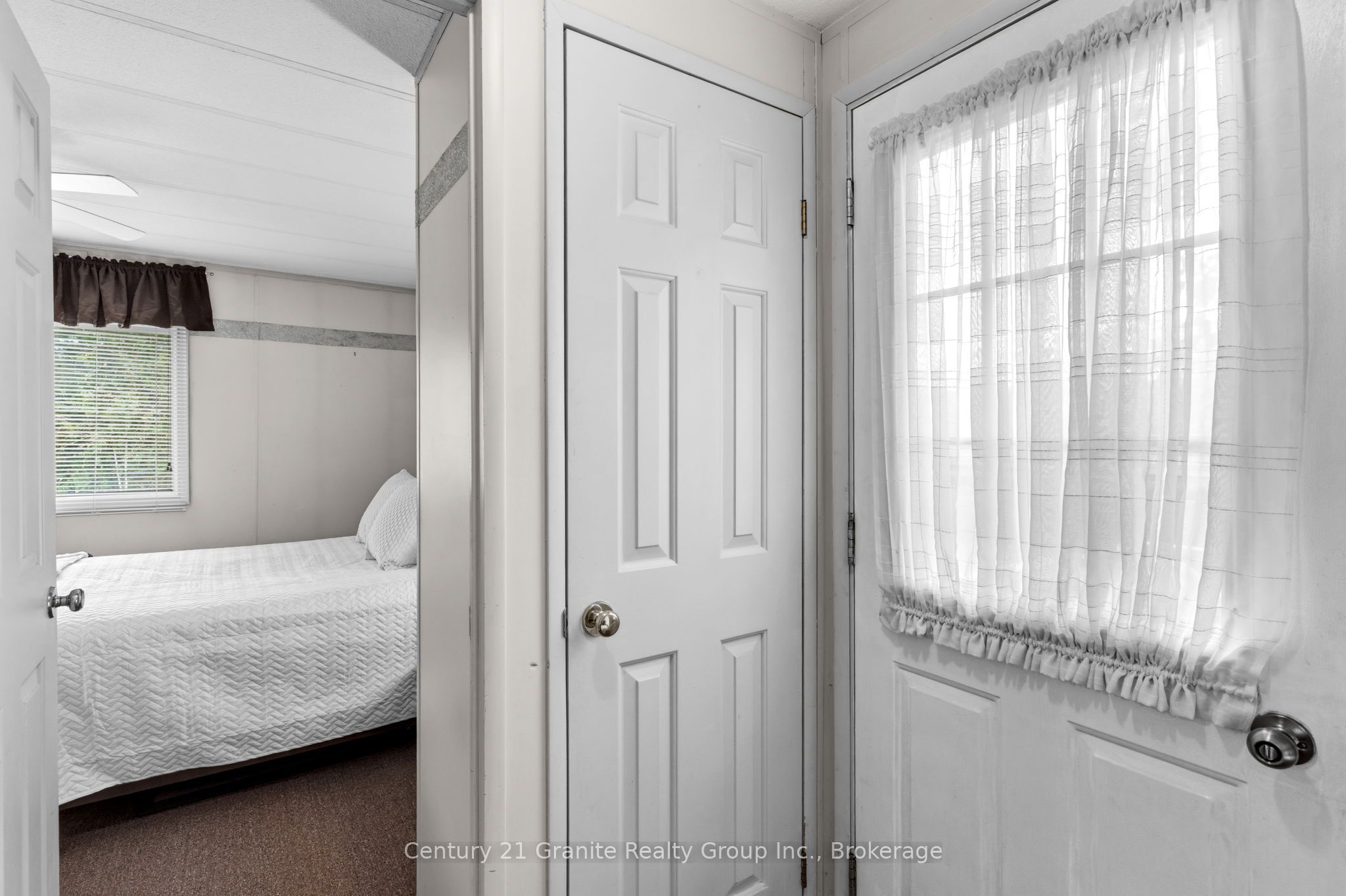 1105 Eighth Lane Property Photo 16