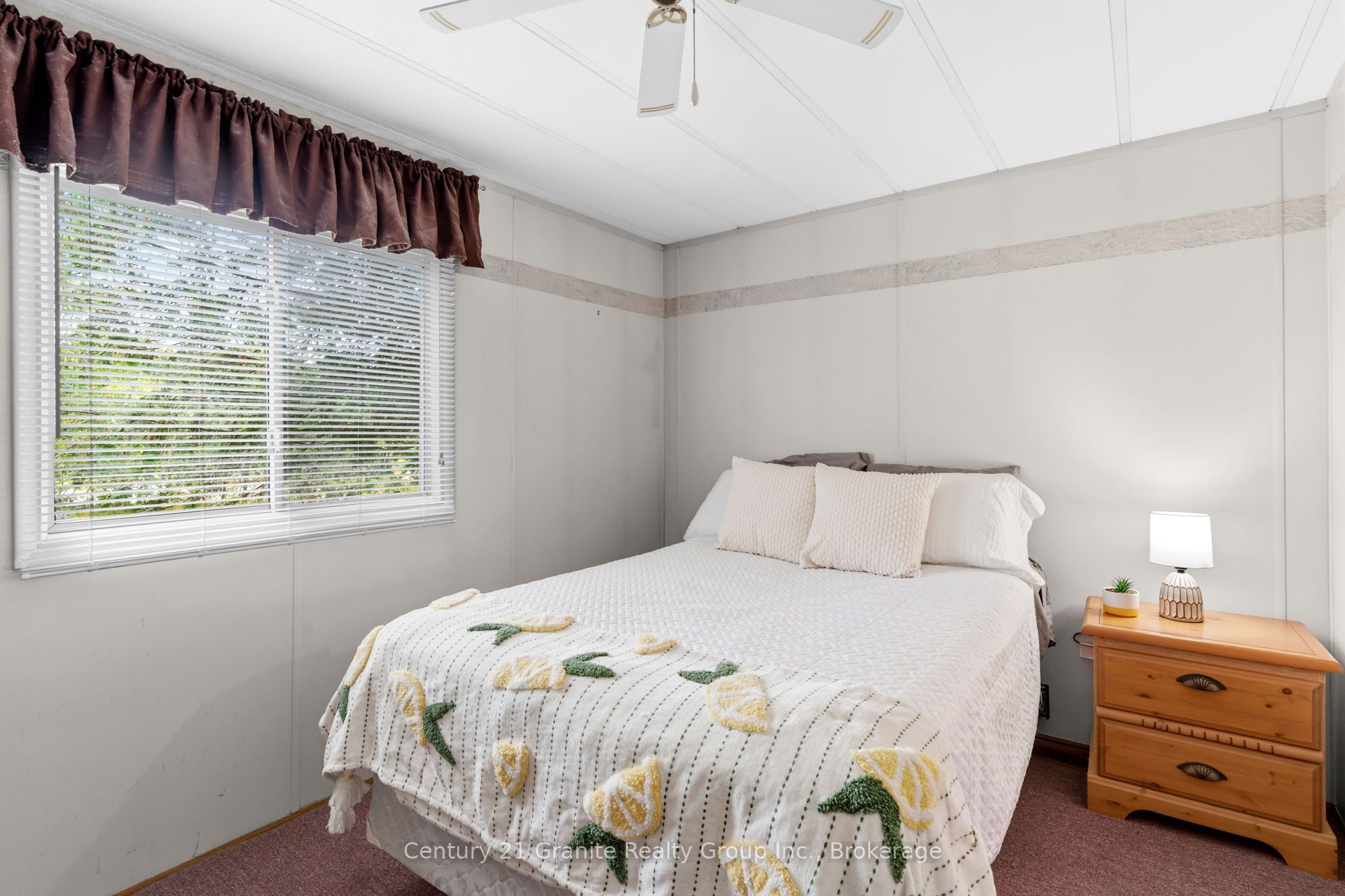 1105 Eighth Lane Property Photo 21