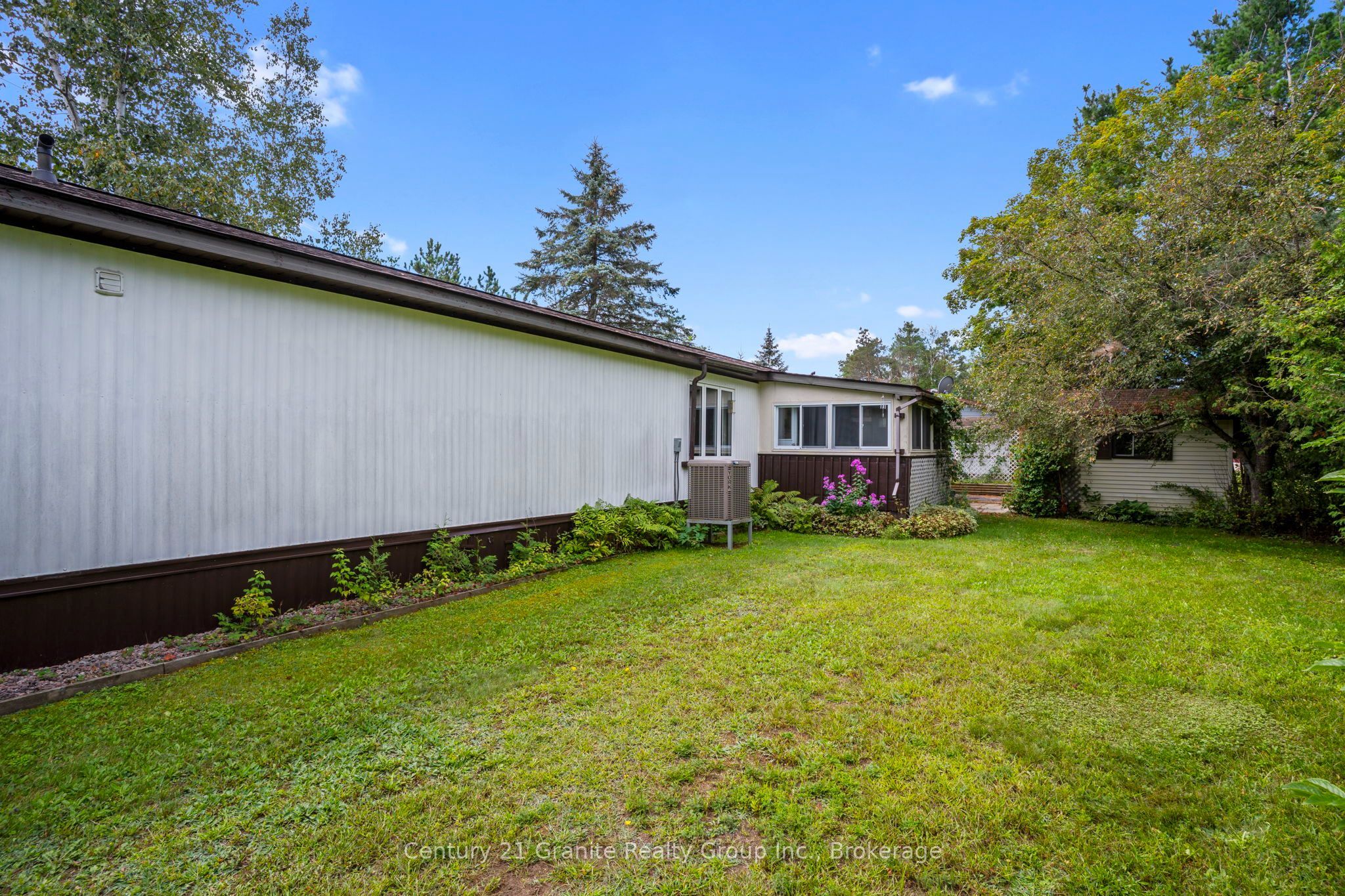 1105 Eighth Lane Property Photo 33