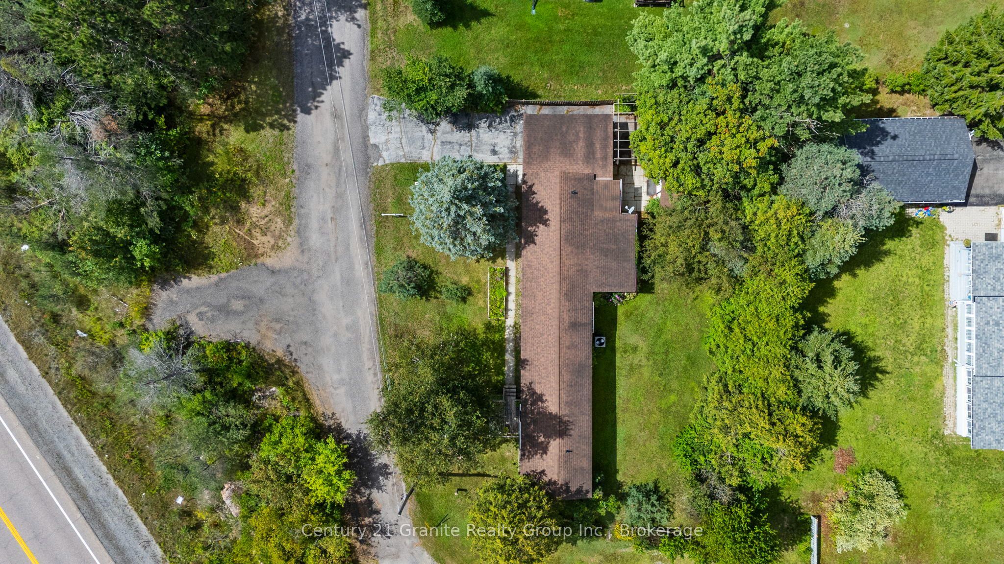 1105 Eighth Lane Property Photo 38