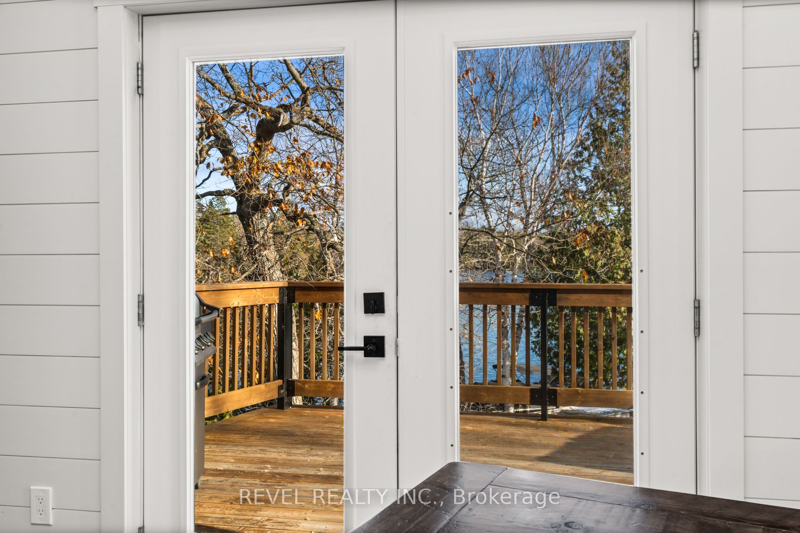 300 Green Lane Property Photo 12