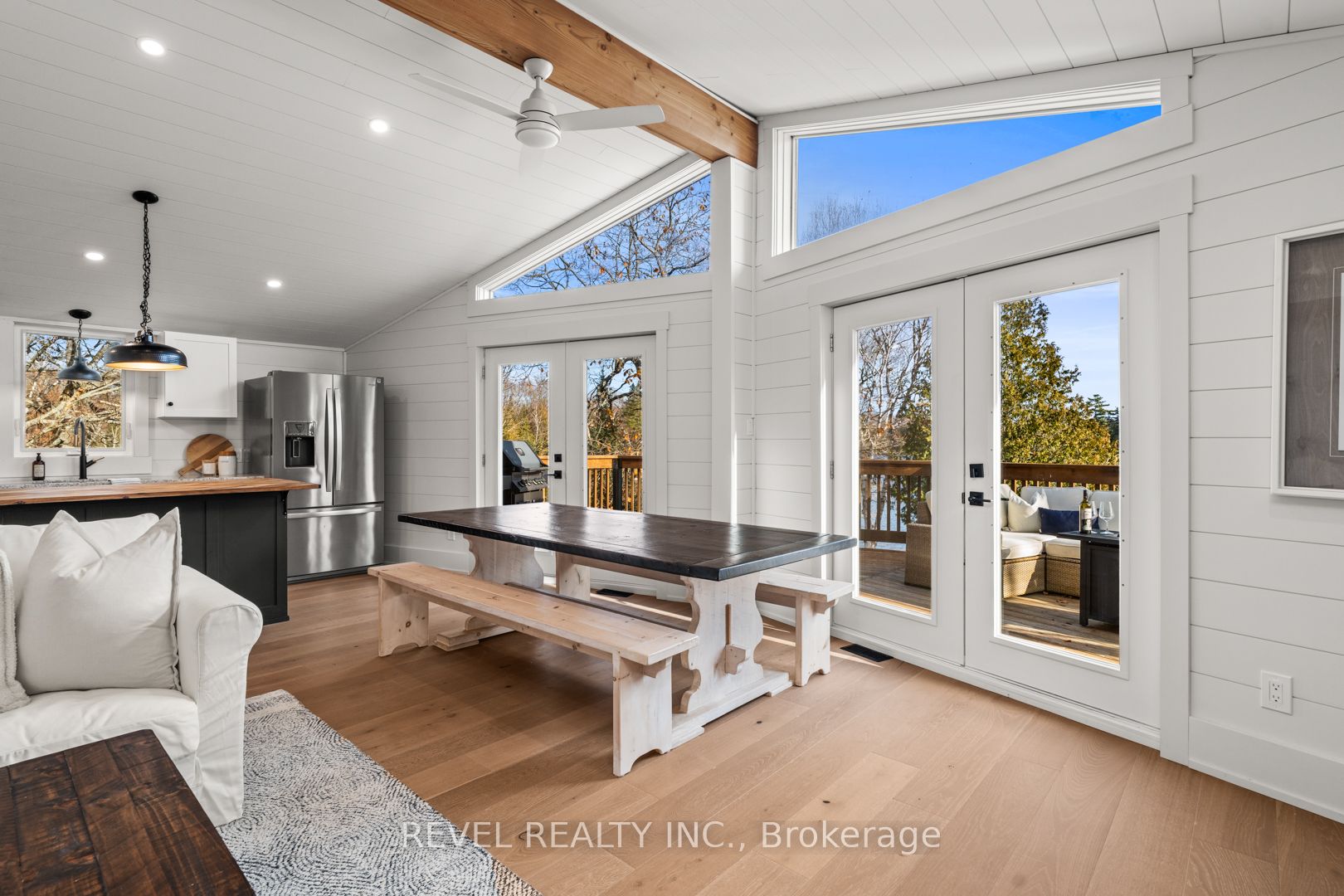 300 Green Lane Property Photo 13