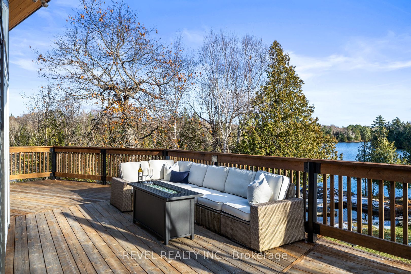 300 Green Lane Property Photo 16