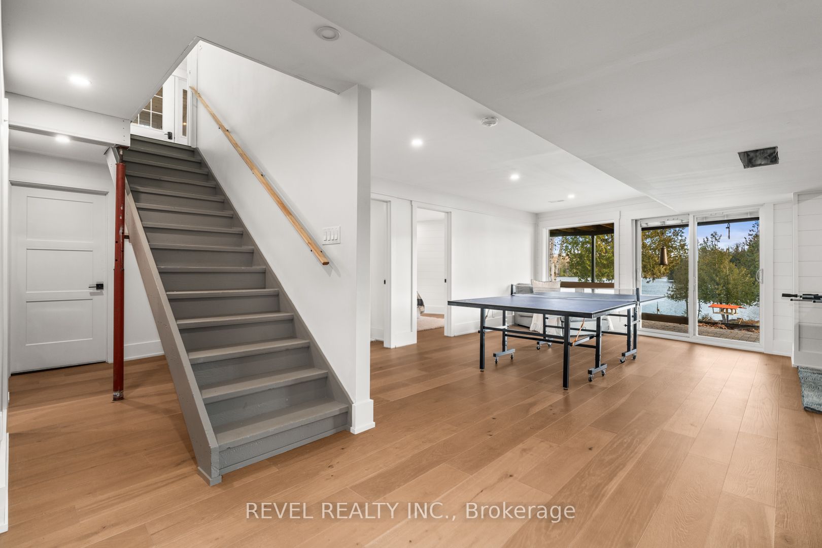 300 Green Lane Property Photo 21