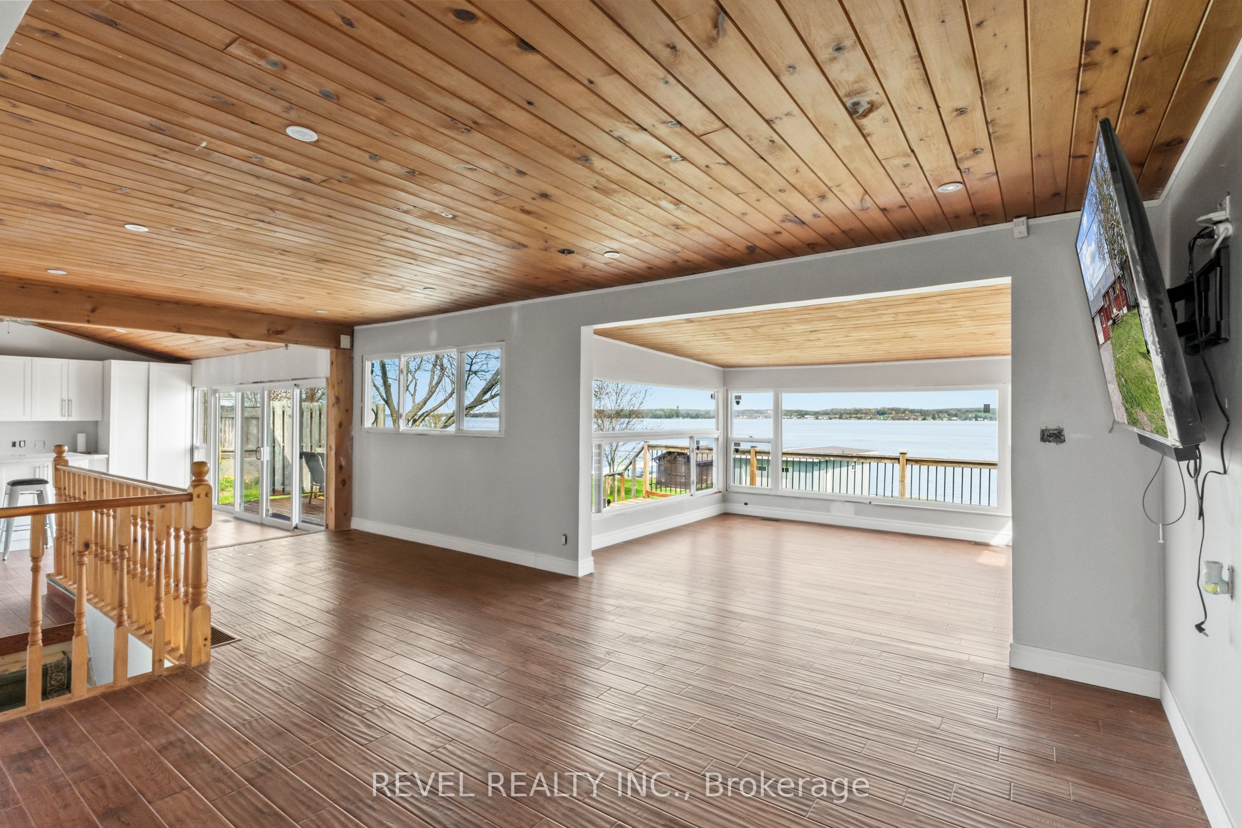 151 Beehive Drive Property Photo 4