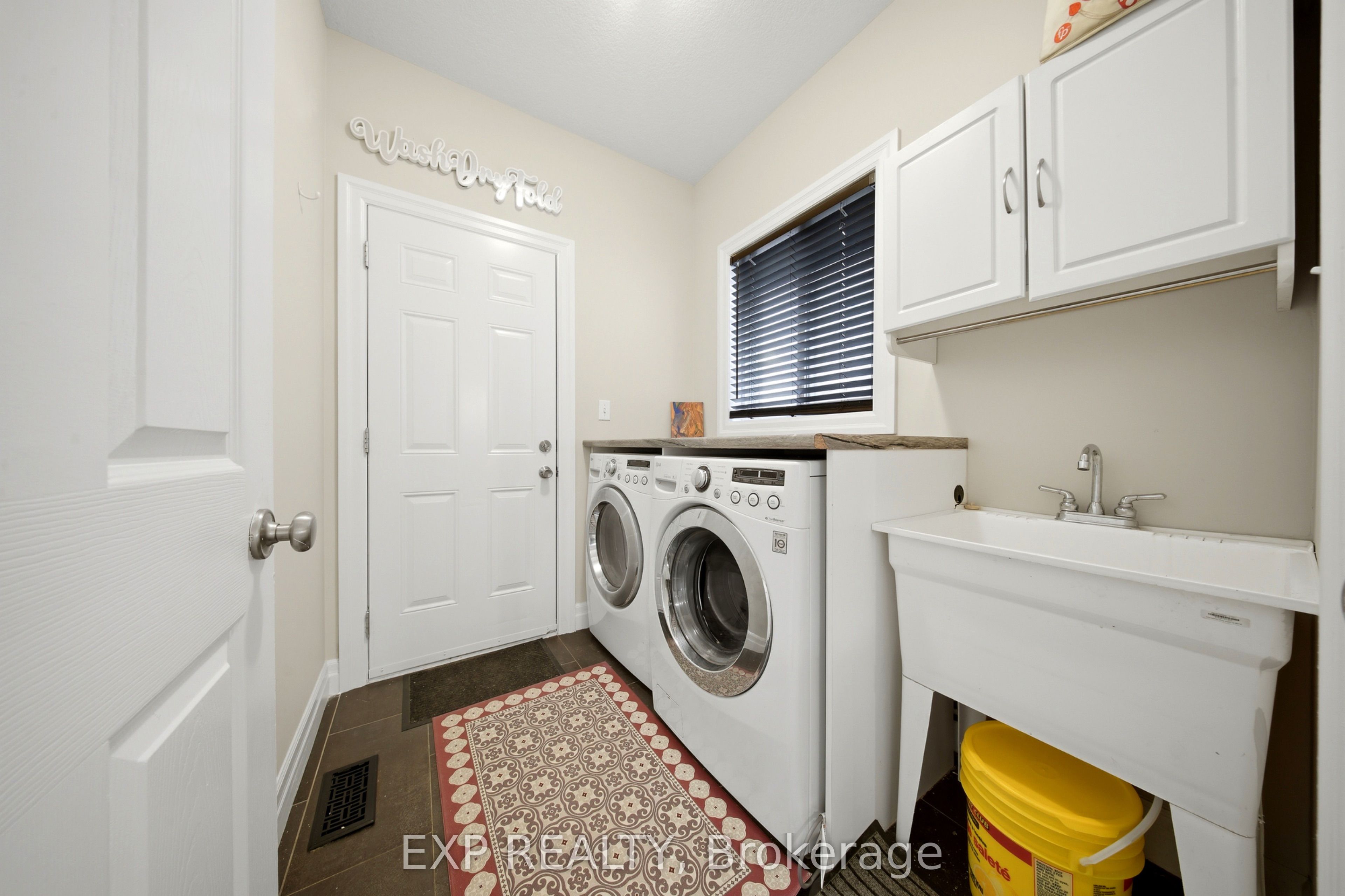167 Broadoaks Drive Property Photo 17
