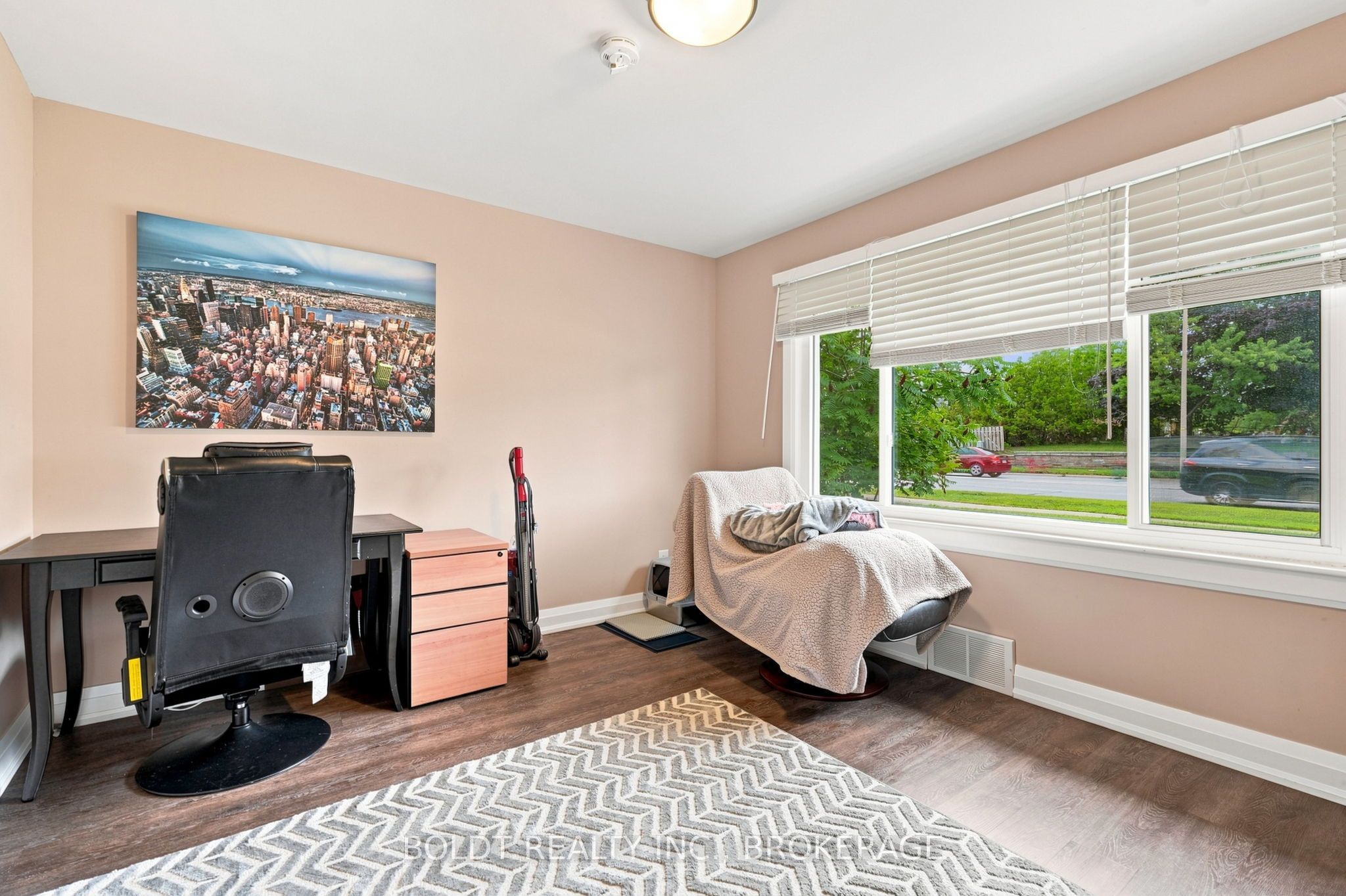 8166 Thorold Stone (main) Road Property Photo 12
