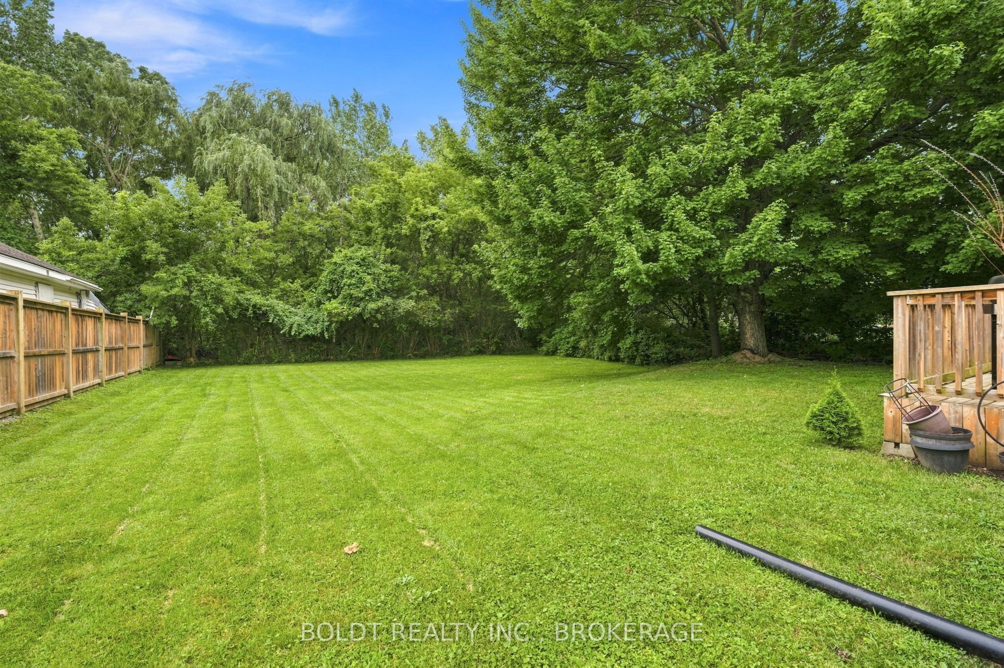 8166 Thorold Stone (main) Road Property Photo 15