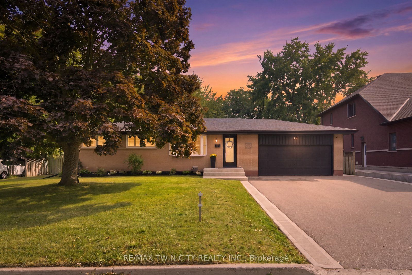 45 Wayne Drive Property Photo 1