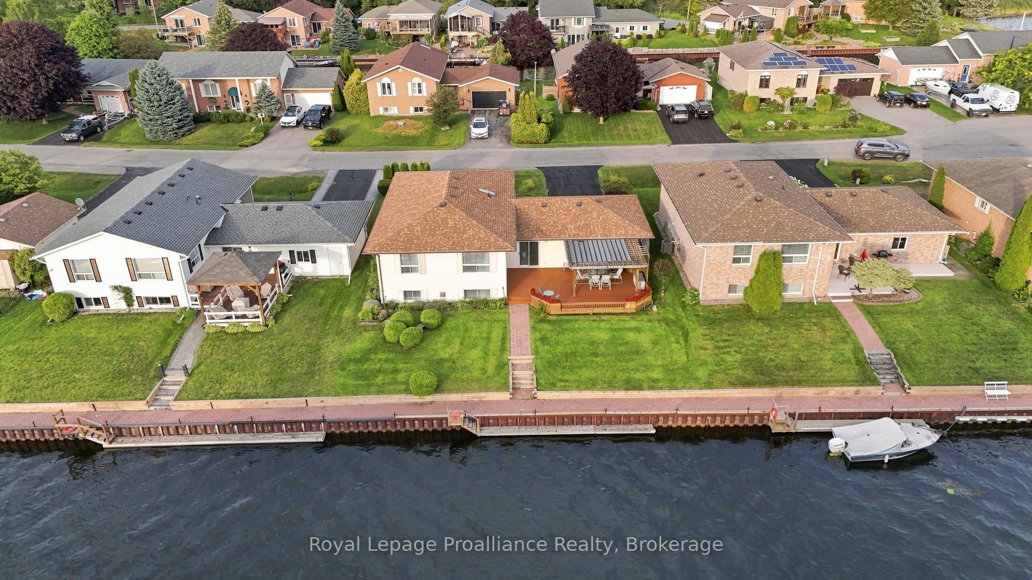 5 Wendy's Lane Property Photo 3
