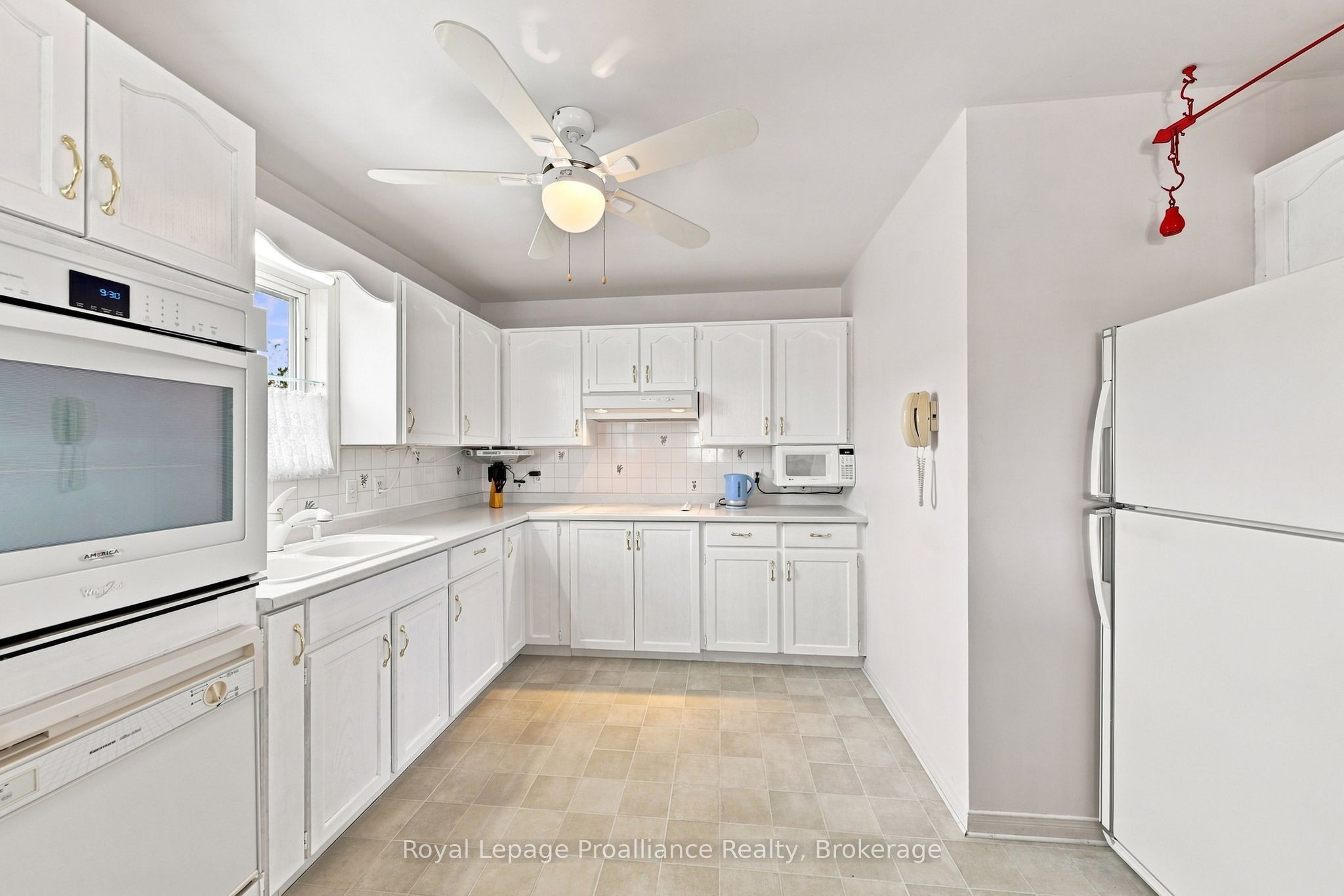 5 Wendy's Lane Property Photo 19