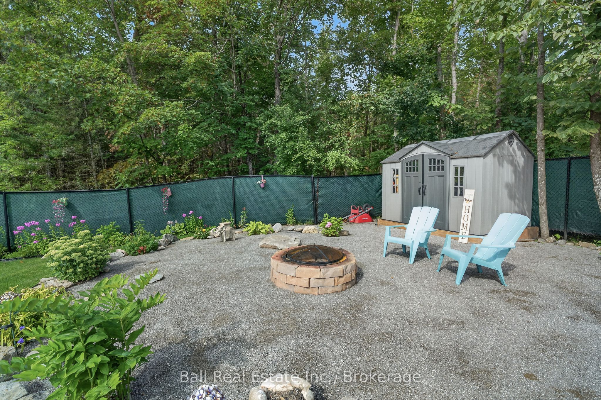 118 Echo Bay Road E Property Photo 40