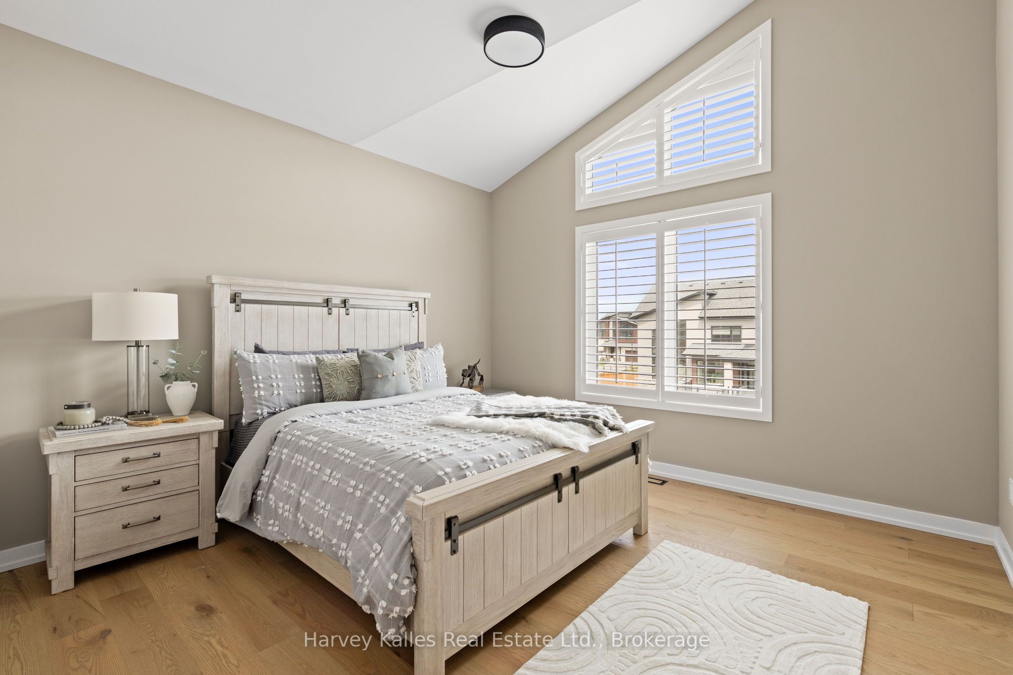163 Springside Crescent Property Photo 44