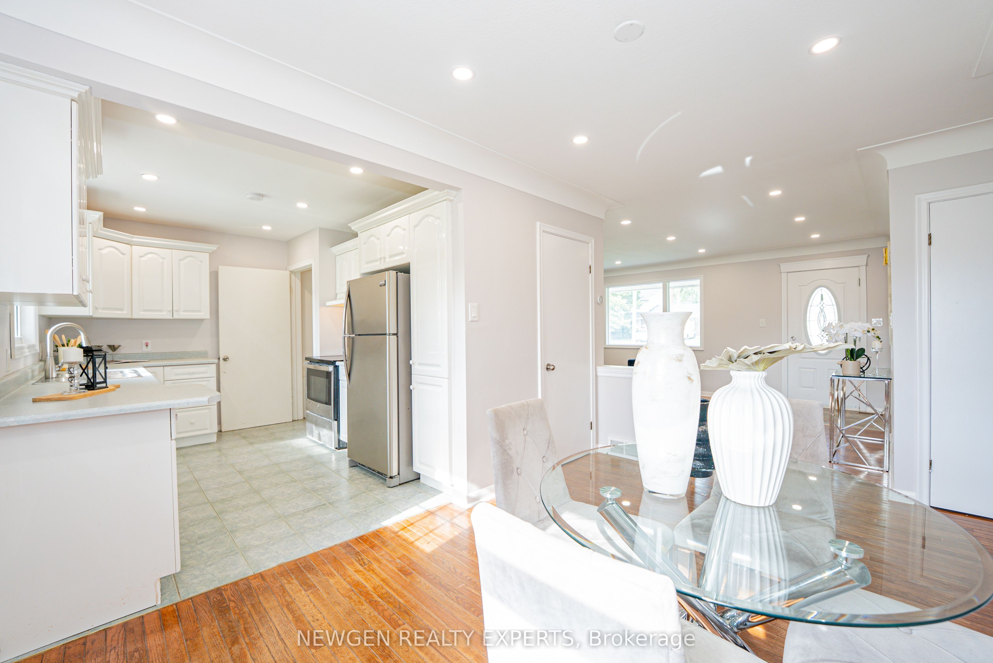 4443 Dorchester Road Property Photo 13