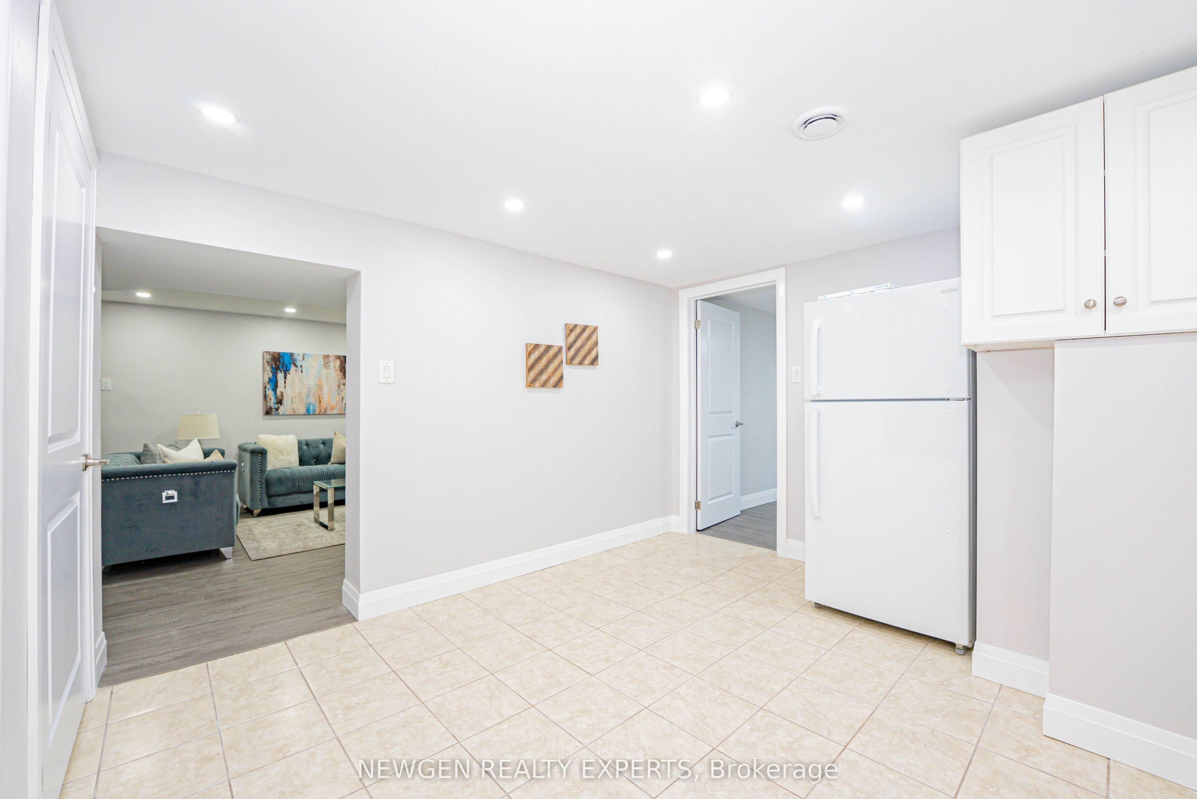 4443 Dorchester Road Property Photo 34