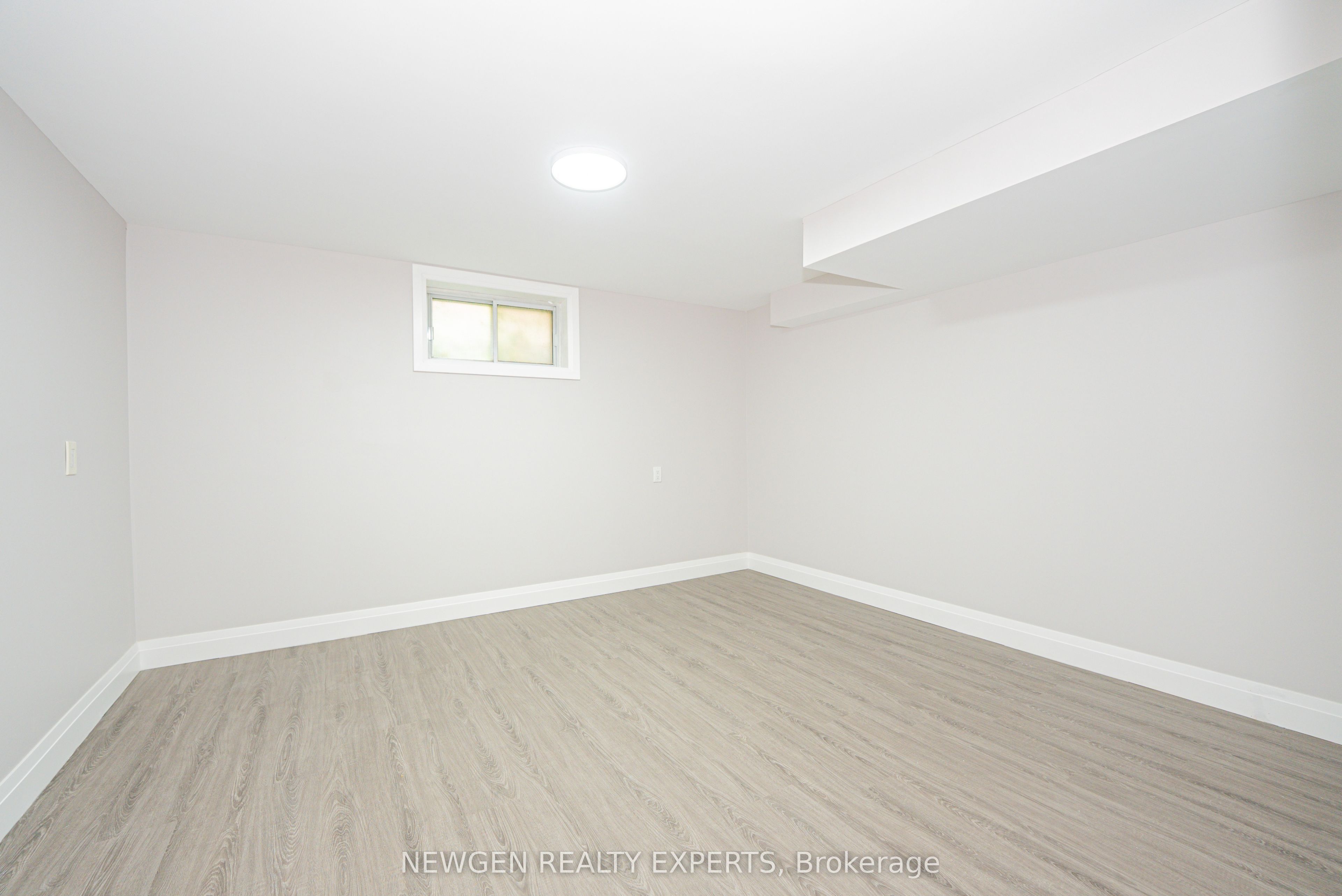 4443 Dorchester Road Property Photo 42