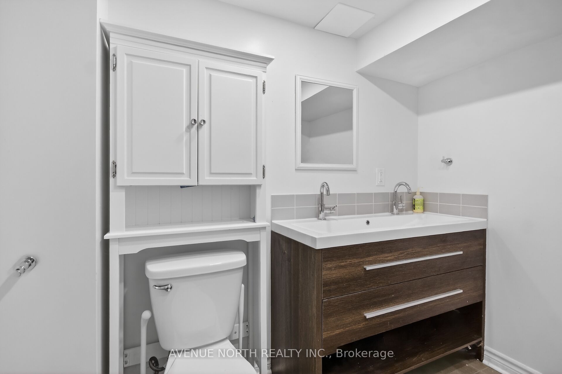 419 Armonia Private 40 Property Photo 16