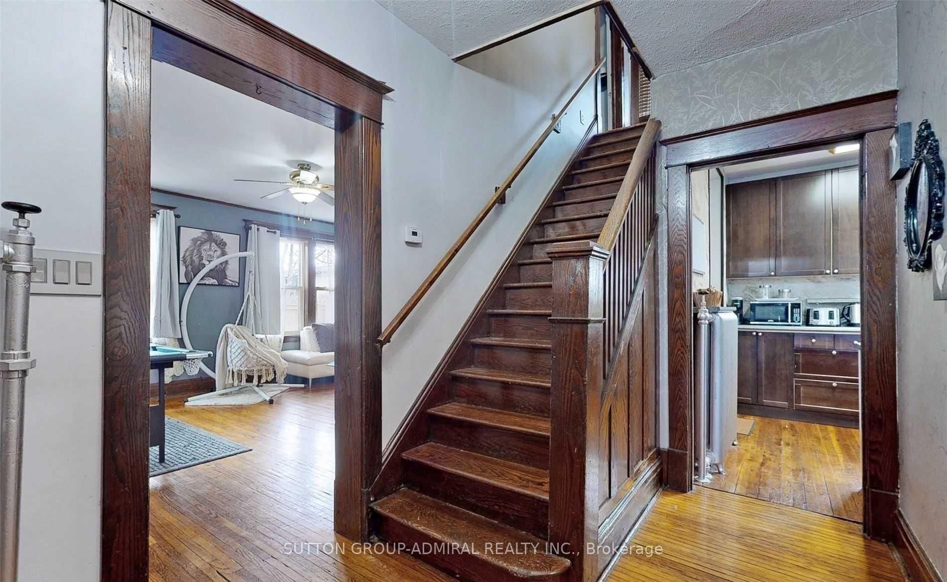 36 John Street Property Photo 2