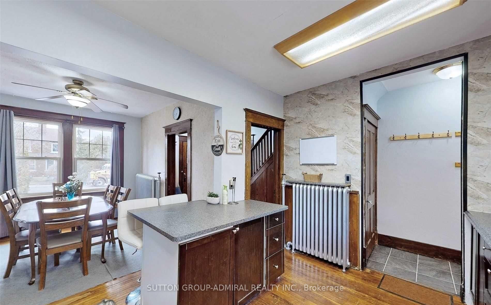 36 John Street Property Photo 6