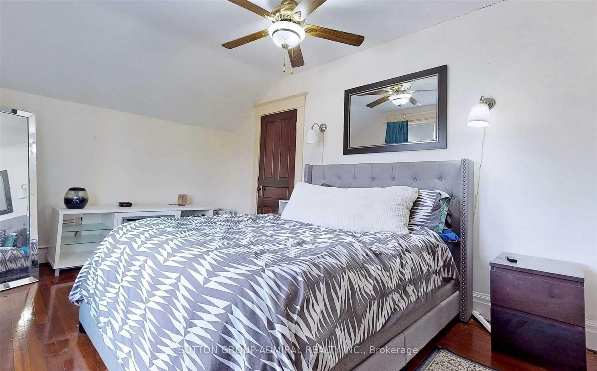 36 John Street Property Photo 7