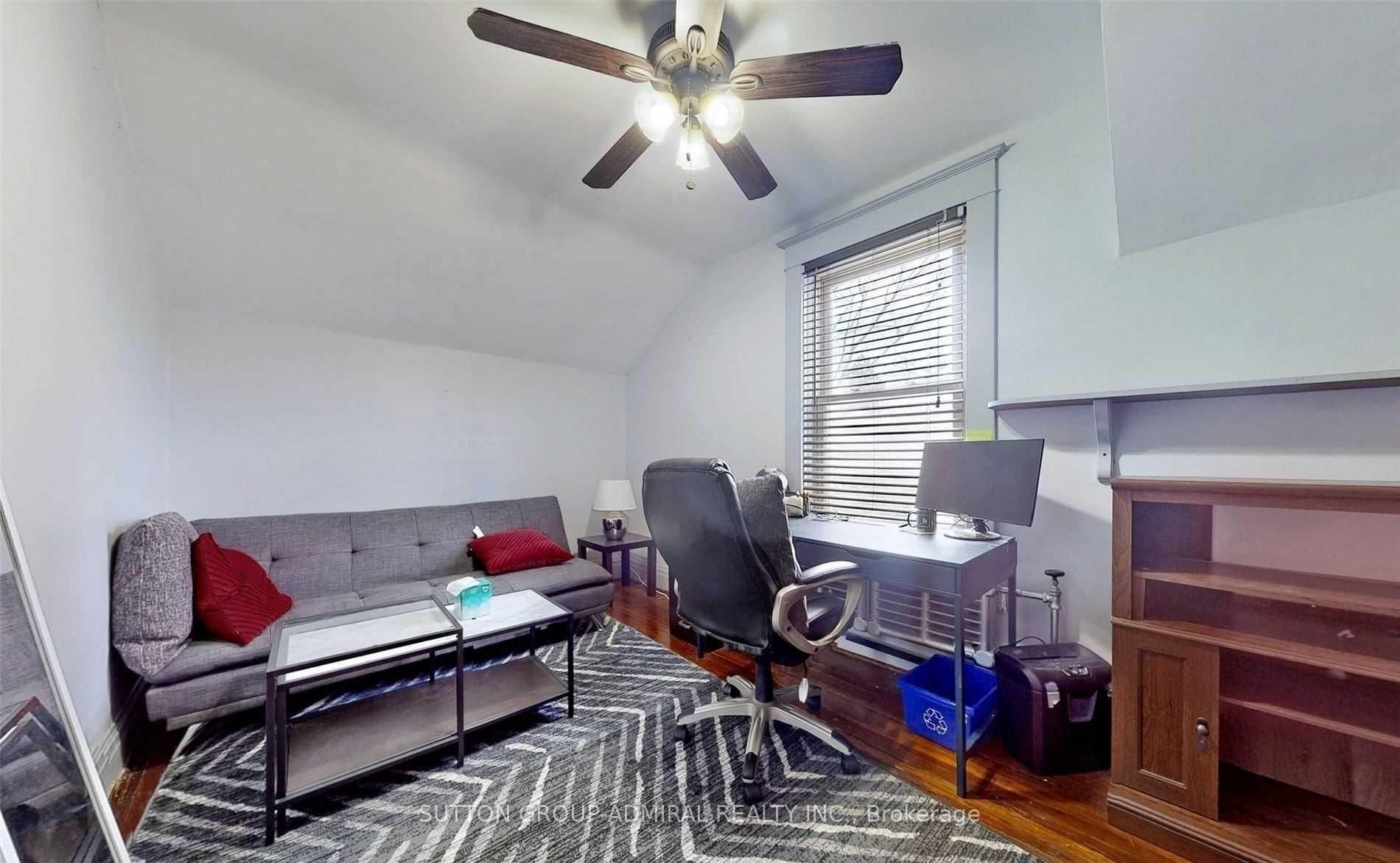 36 John Street Property Photo 9