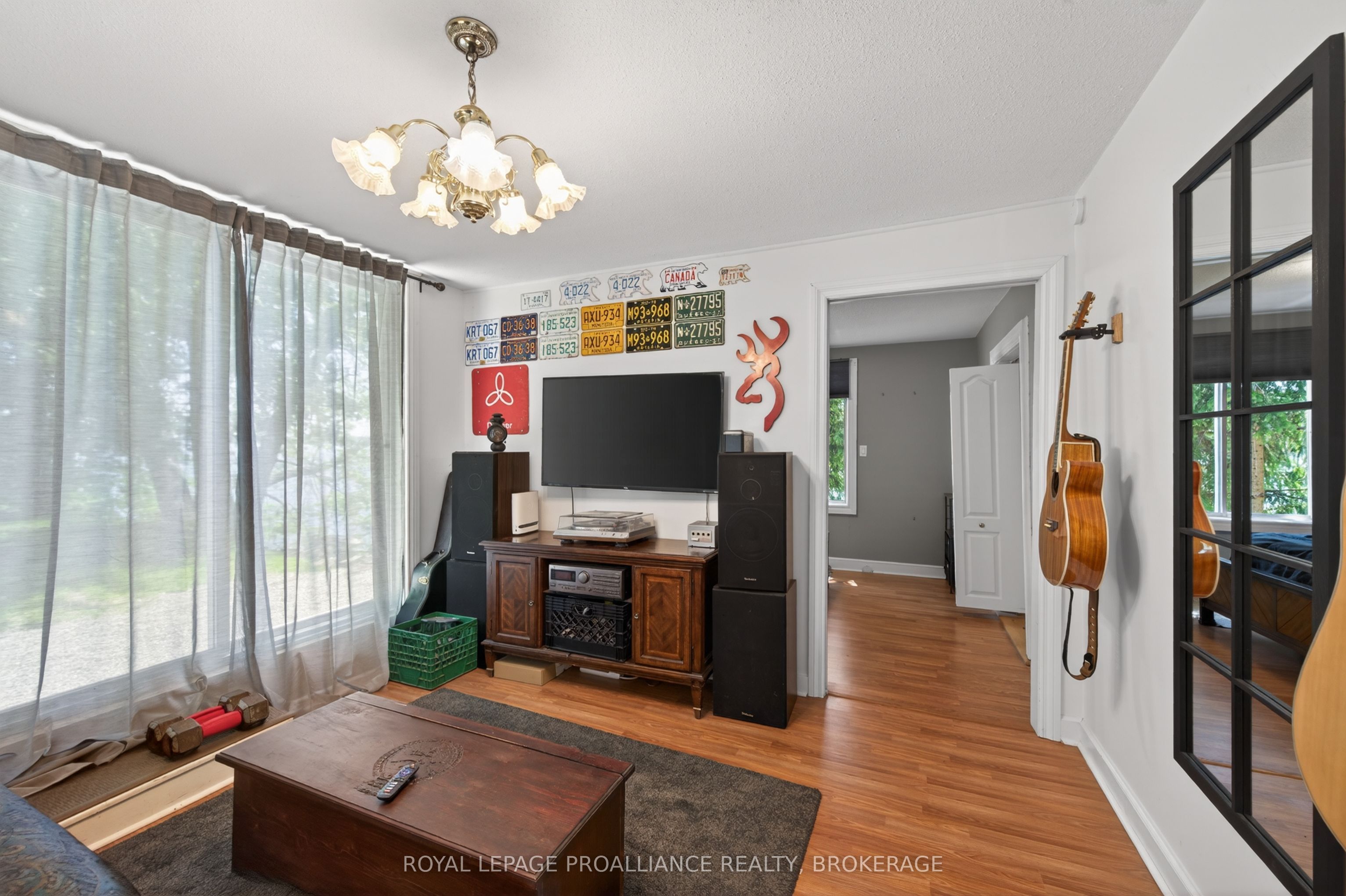 4670 Clearwater Road Property Photo 12