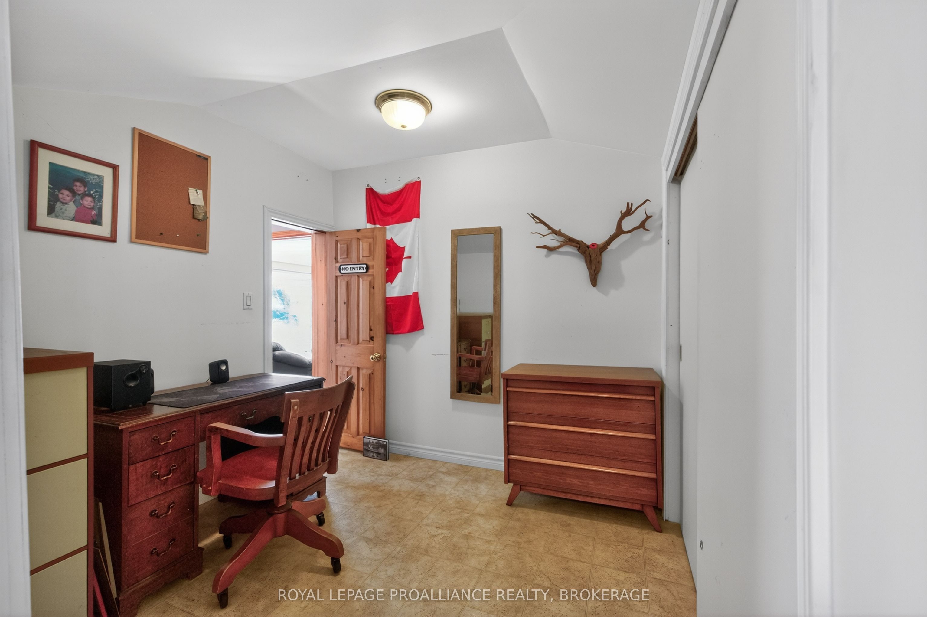 4670 Clearwater Road Property Photo 15