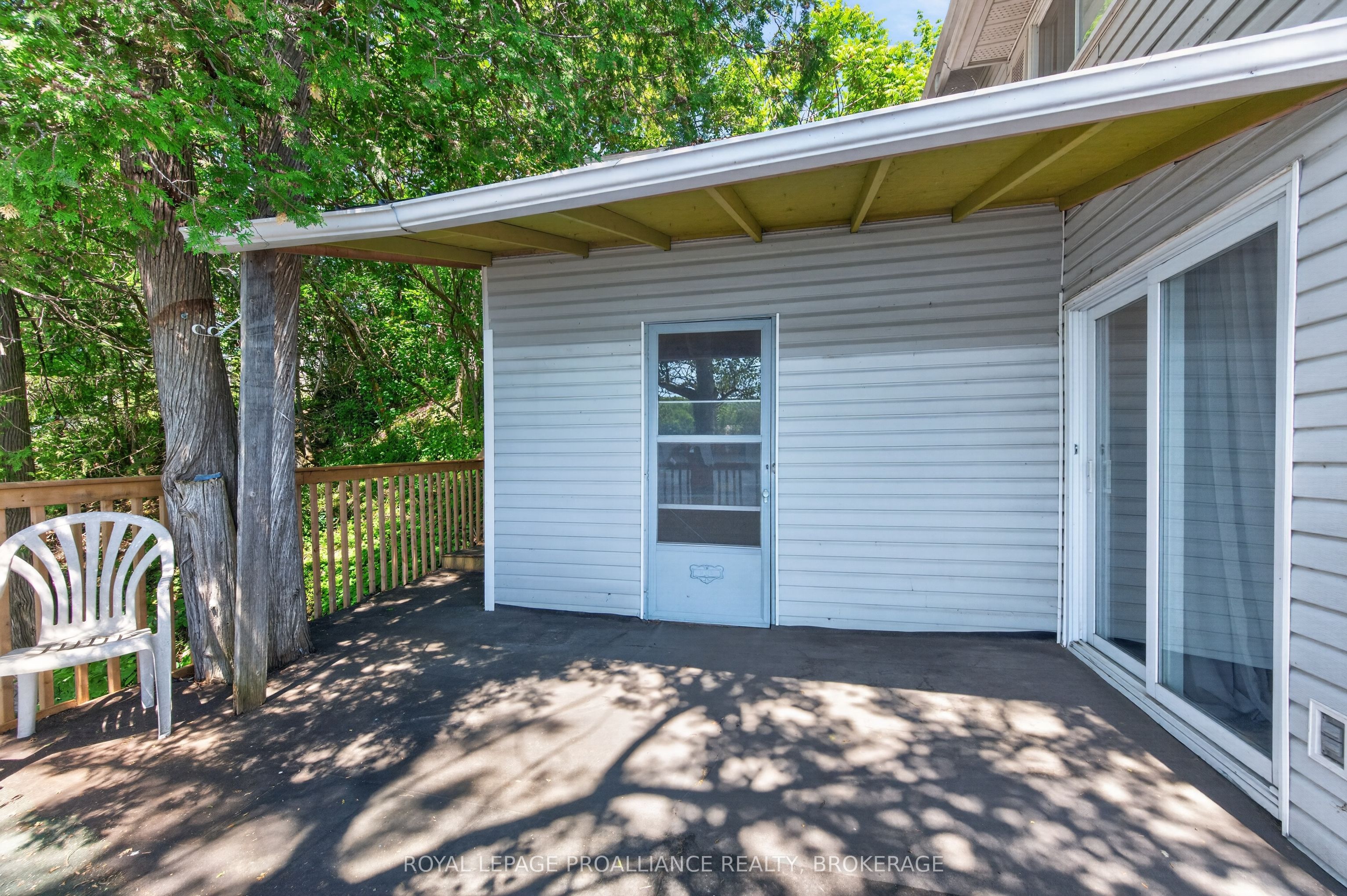 4670 Clearwater Road Property Photo 20