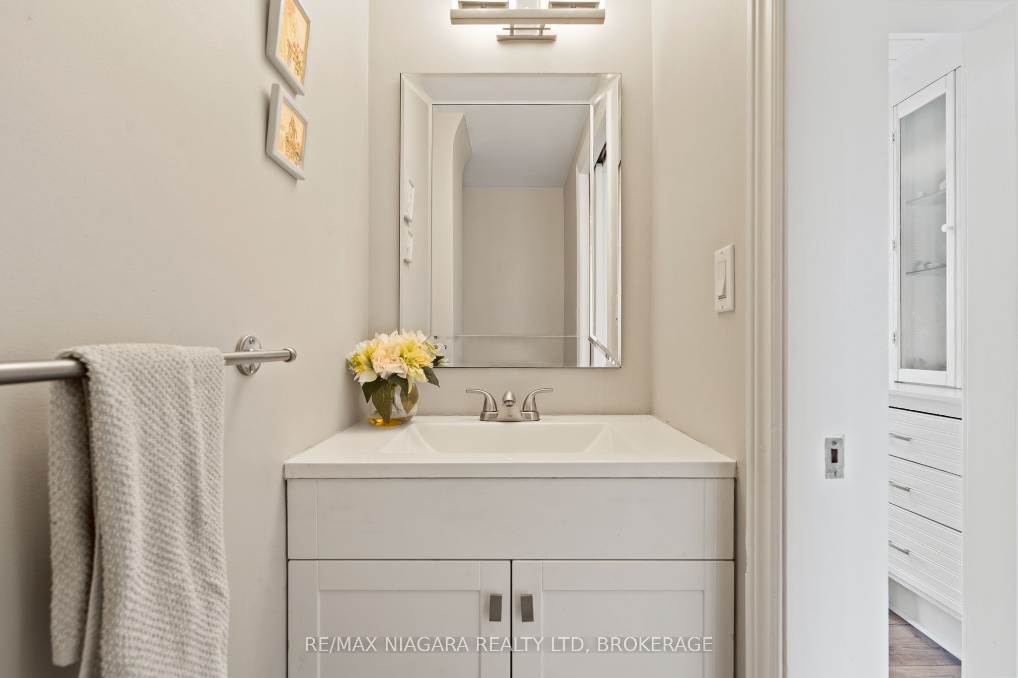 17 Walnut Street Property Photo 16
