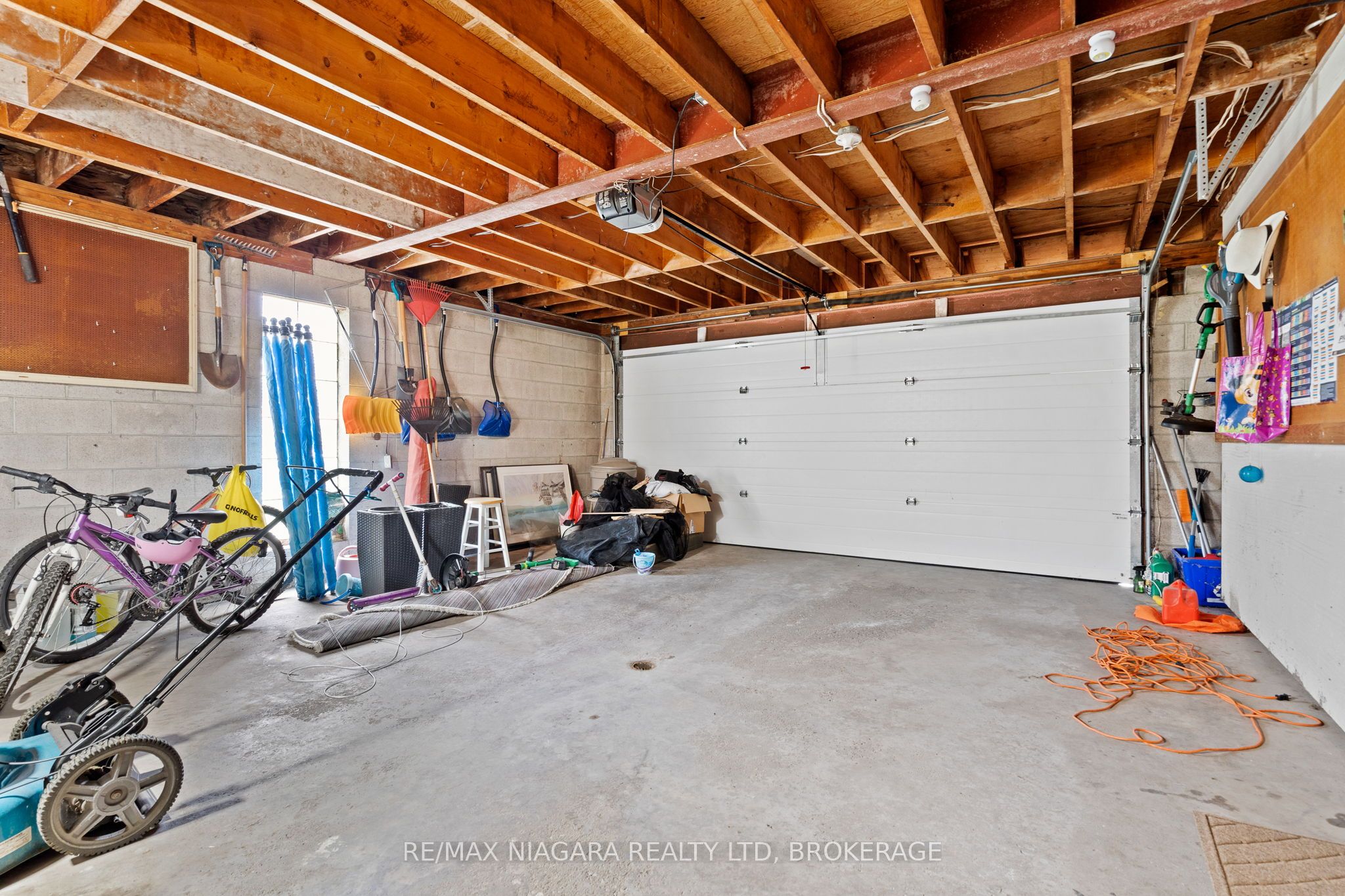 17 Walnut Street Property Photo 26