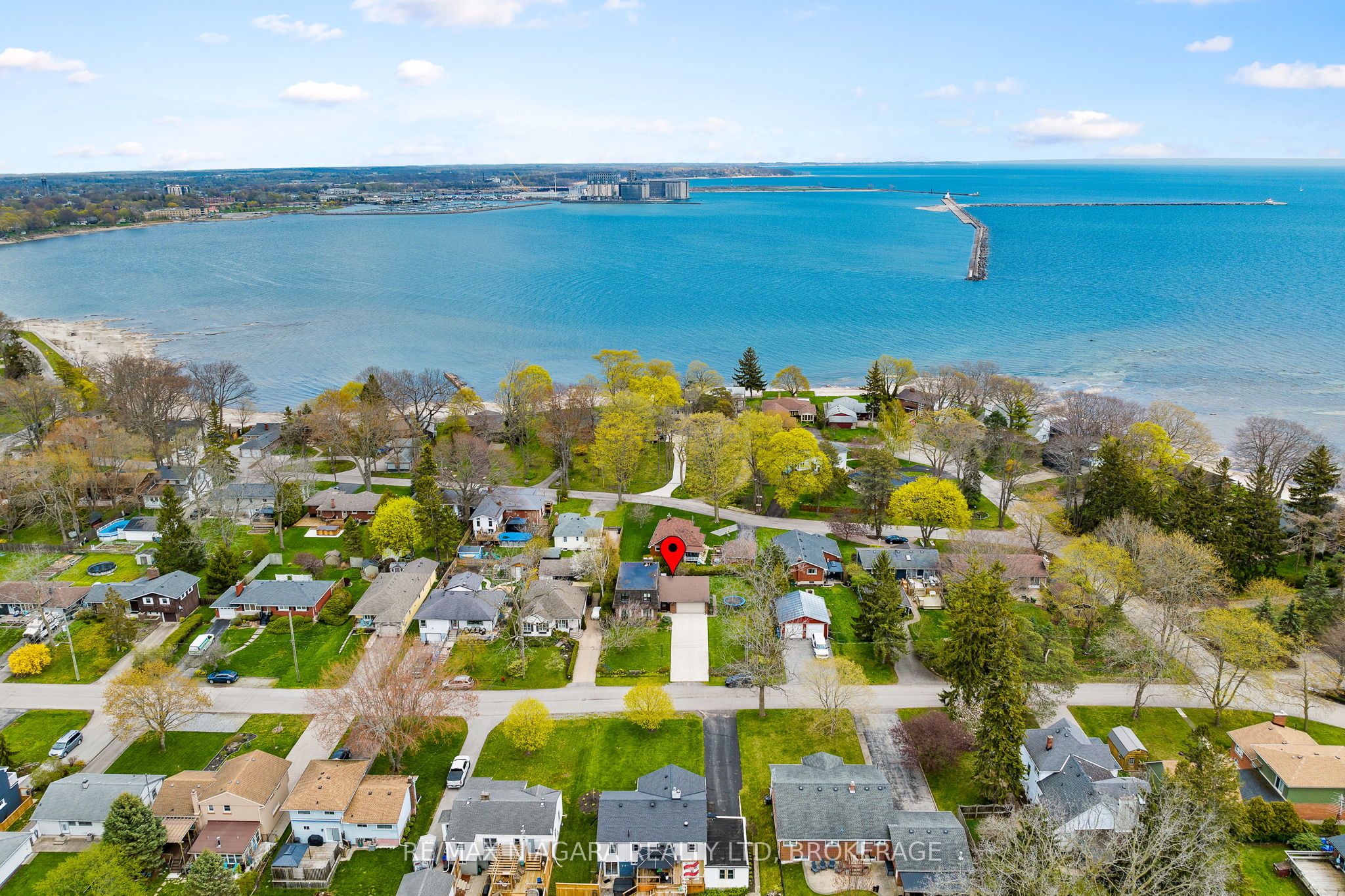 17 Walnut Street Property Photo 41